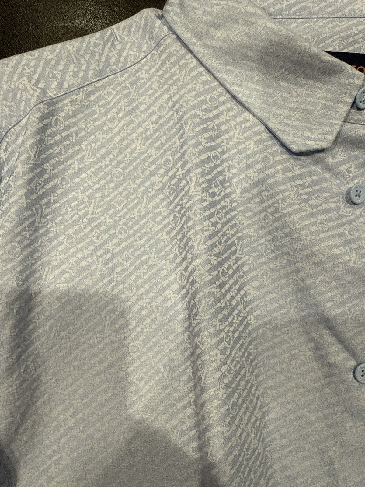 Louis Vuitton Louis Vuitton Long Sleeve Button-up Size US XL / EU 56 / 4 - 7 Thumbnail
