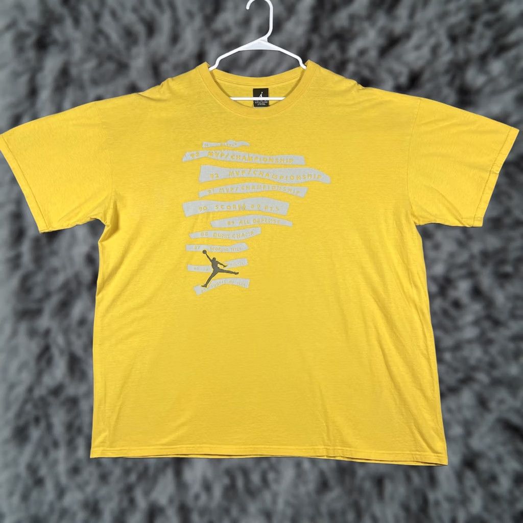 Jordan Brand Jordan Shirt Mens 2XL Yellow Jumpman Graphic Air Jordan MVP 69 Points Tee Size US XXL / EU 58 / 5 - 1 Thumbnail