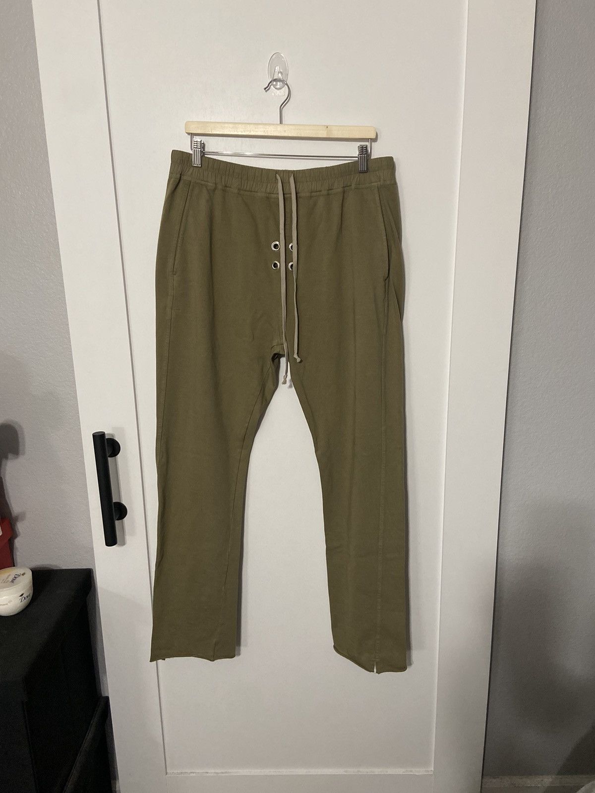 Rick Owens Drkshdw Rick Owens Drkshdw Berlin Eyelet embellished sweats Size US 33 - 1 Thumbnail