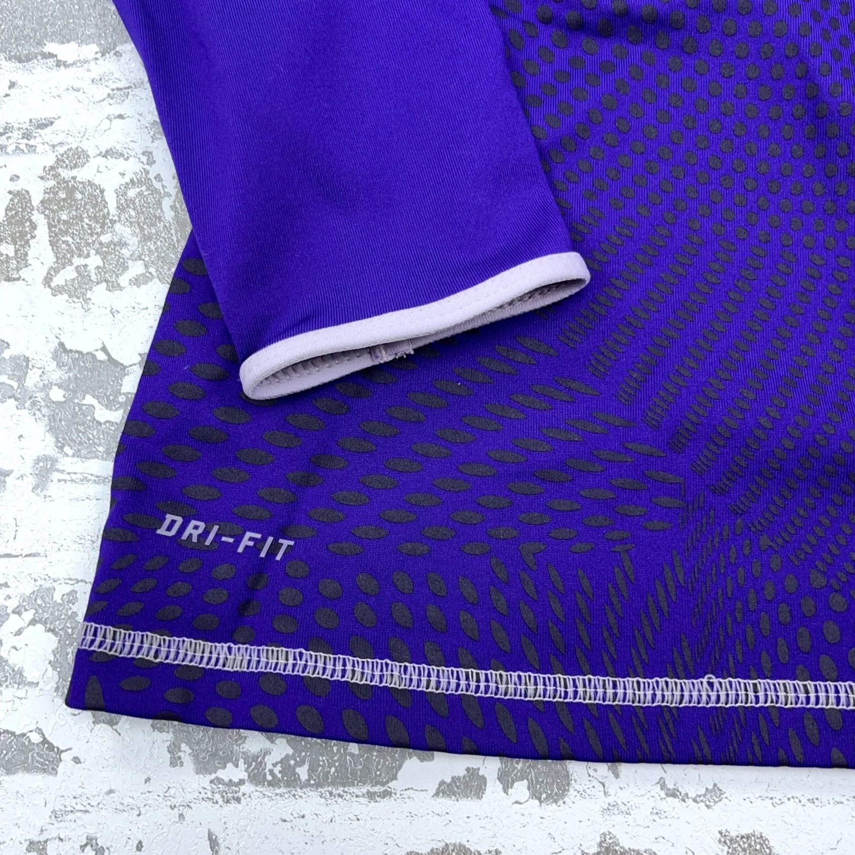 Nike Nike Pro Sweatshirt Women Medium Purple Pullover Half Zip Sweater Dri Fit Run Size M / US 6-8 / IT 42-44 - 4 Thumbnail