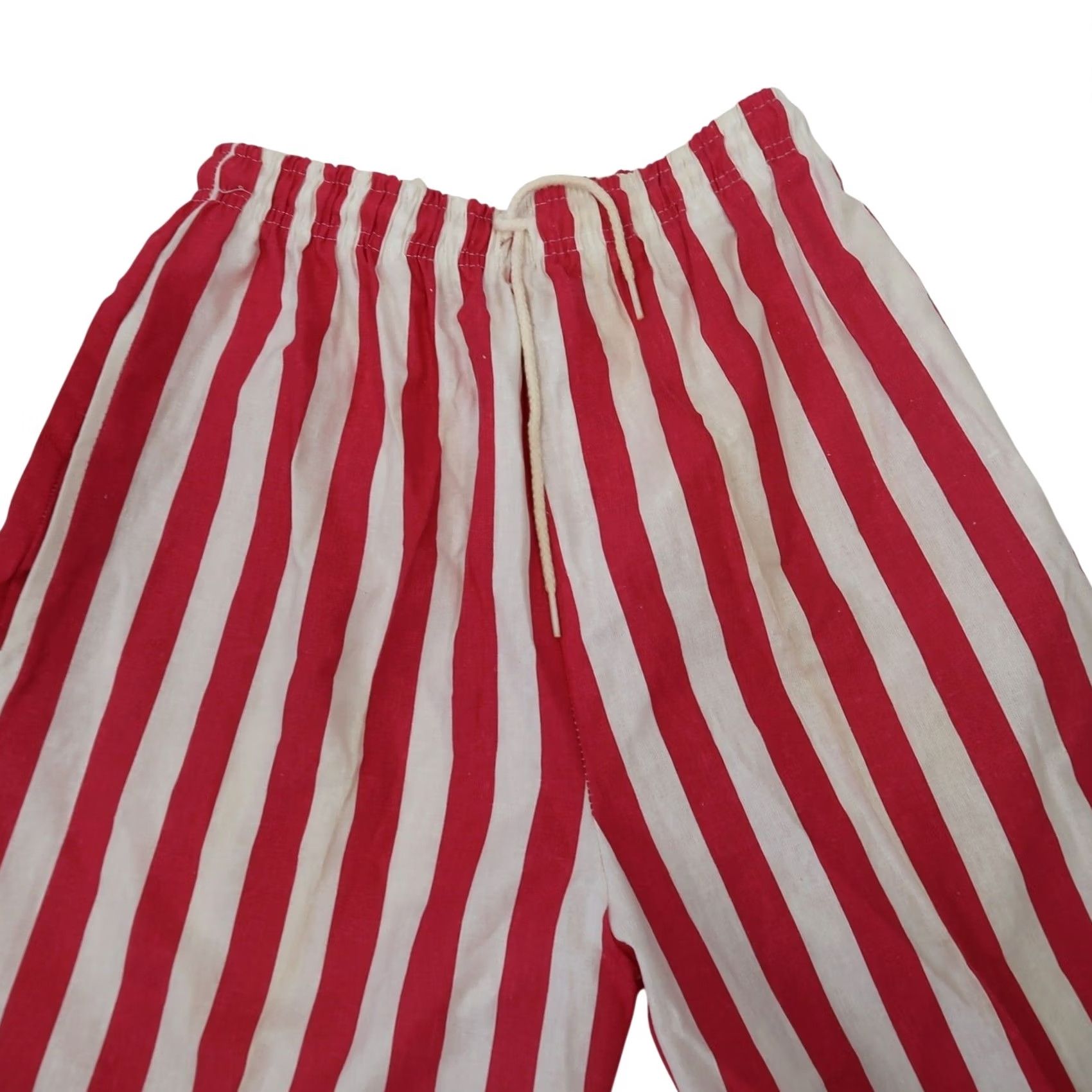 Vintage VINTAGE Victoria Harbor Red and White Striped Bermuda Shorts S Womens High Rise Cotton 7 In Inseam 80s Size 28" / US 6 / IT 42 - 2 Thumbnail