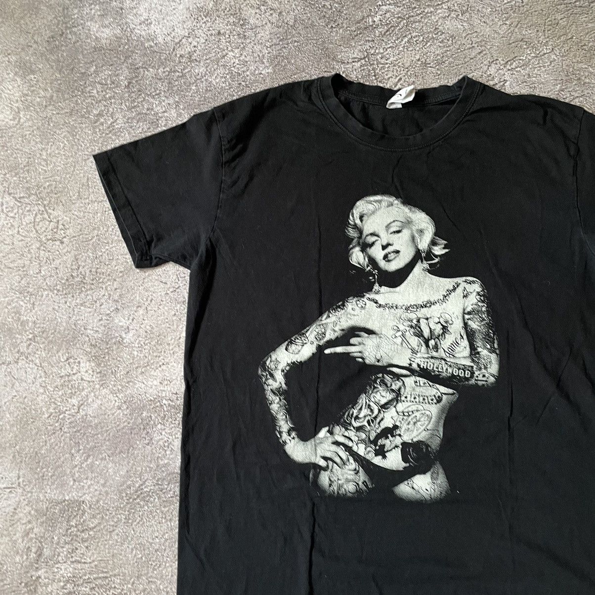 Vintage Vintage Y2K Marilyn Monroe Graphic Tee Streetwear Cropped L Size US L / EU 52-54 / 3 - 4 Thumbnail