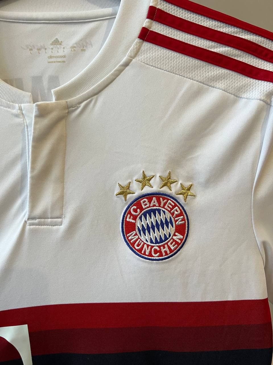 Adidas 2015/16 BAYERN MUNICH AWAY SOCCER JERSEY FOOTBALL SHIRT SZ L Size US L / EU 52-54 / 3 - 8 Thumbnail