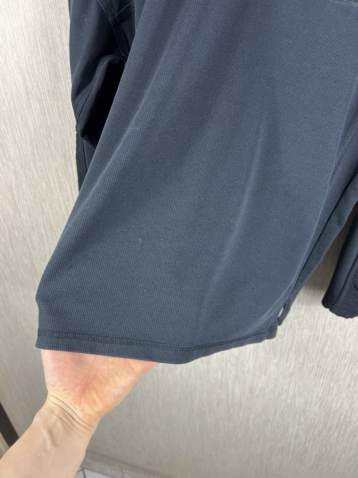 Oakley Vintage Oakley half zip fleece sweatshirt gorpcore technical Size US L / EU 52-54 / 3 - 11 Thumbnail