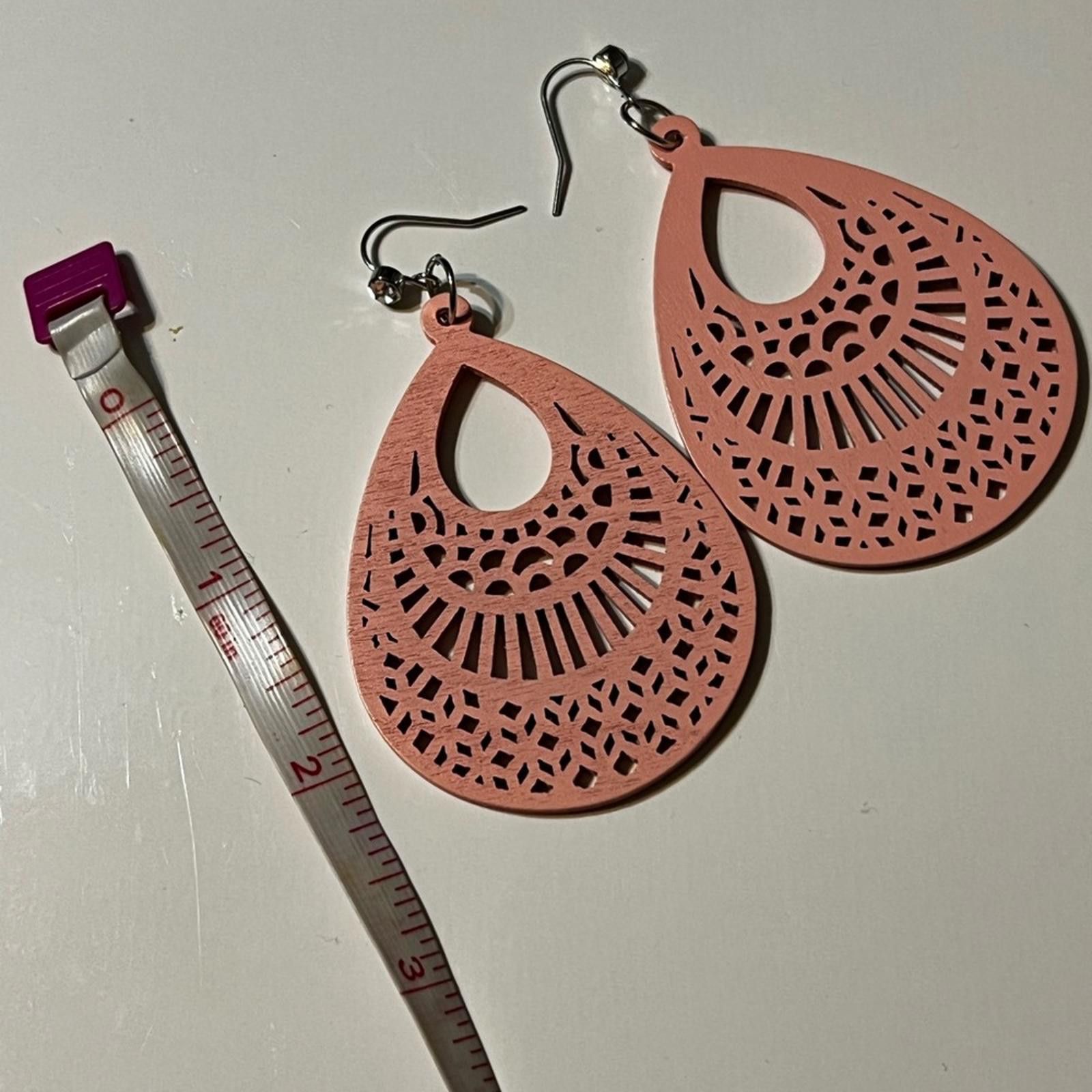 Handmade Light Pink Laser Cut Teardrop Earrings Size ONE SIZE - 3 Thumbnail