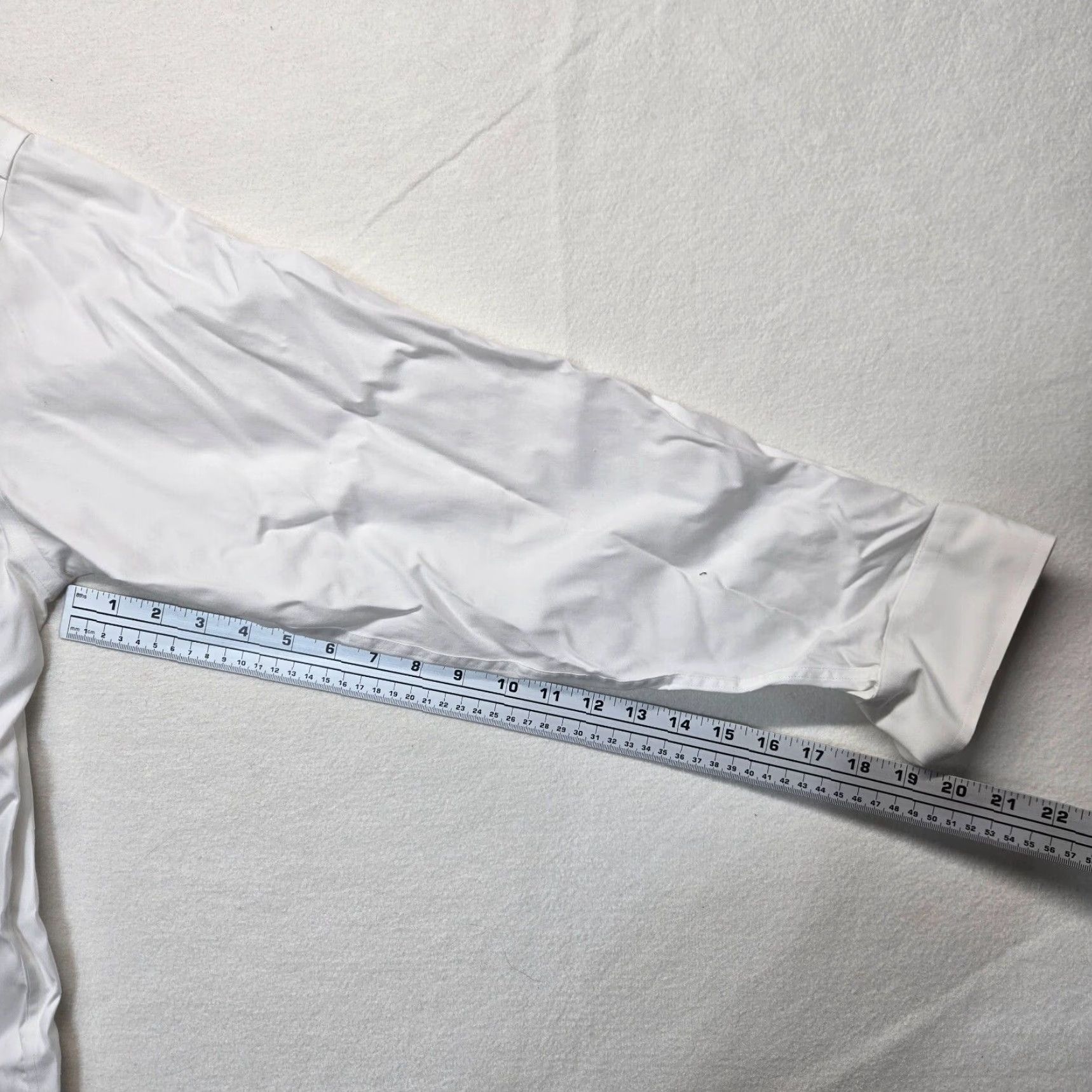 Jos. A. Bank VINTAGE Jos A Bank White Dress Shirt Men 100% Cotton Long Sleeve Size 16.5 Mens Size 42R - 4 Thumbnail