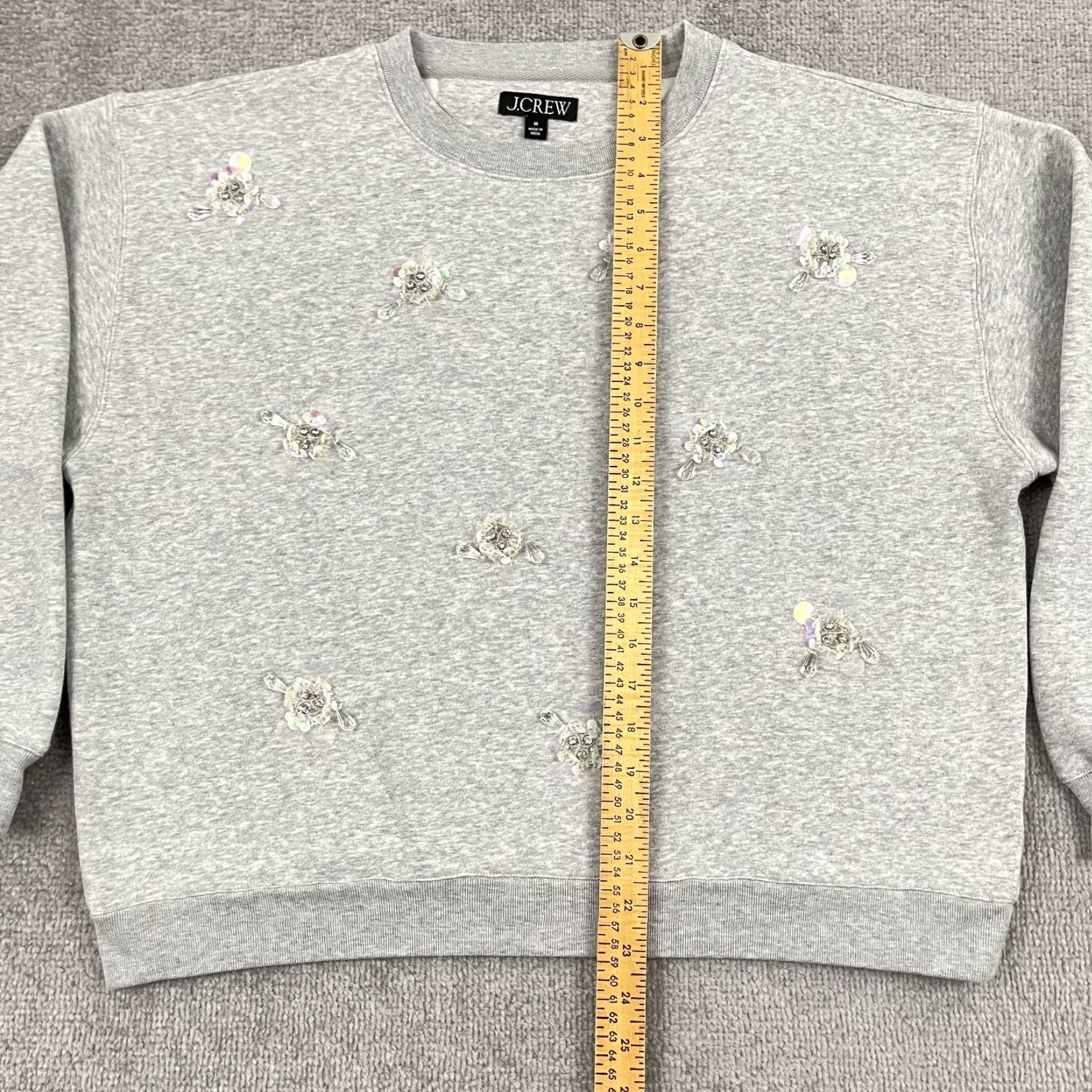 J.Crew J Crew Sweatshirt Womens Medium Gray Sequin Floral Heritage Fleece Crew BV944 Size M / US 6-8 / IT 42-44 - 4 Thumbnail