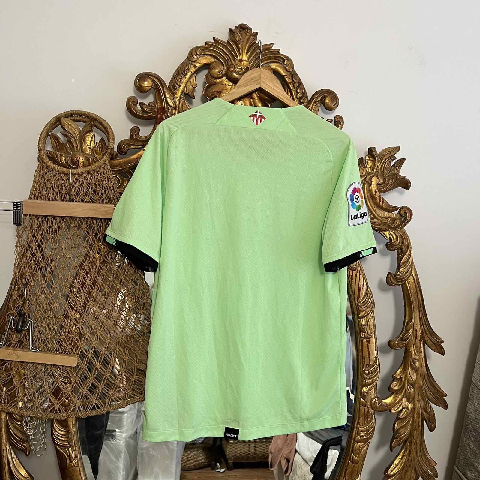 New Balance Athletic Bilbao FC Training T-Shirt Jersey New Balance Sz L Size US L / EU 52-54 / 3 - 2 Thumbnail