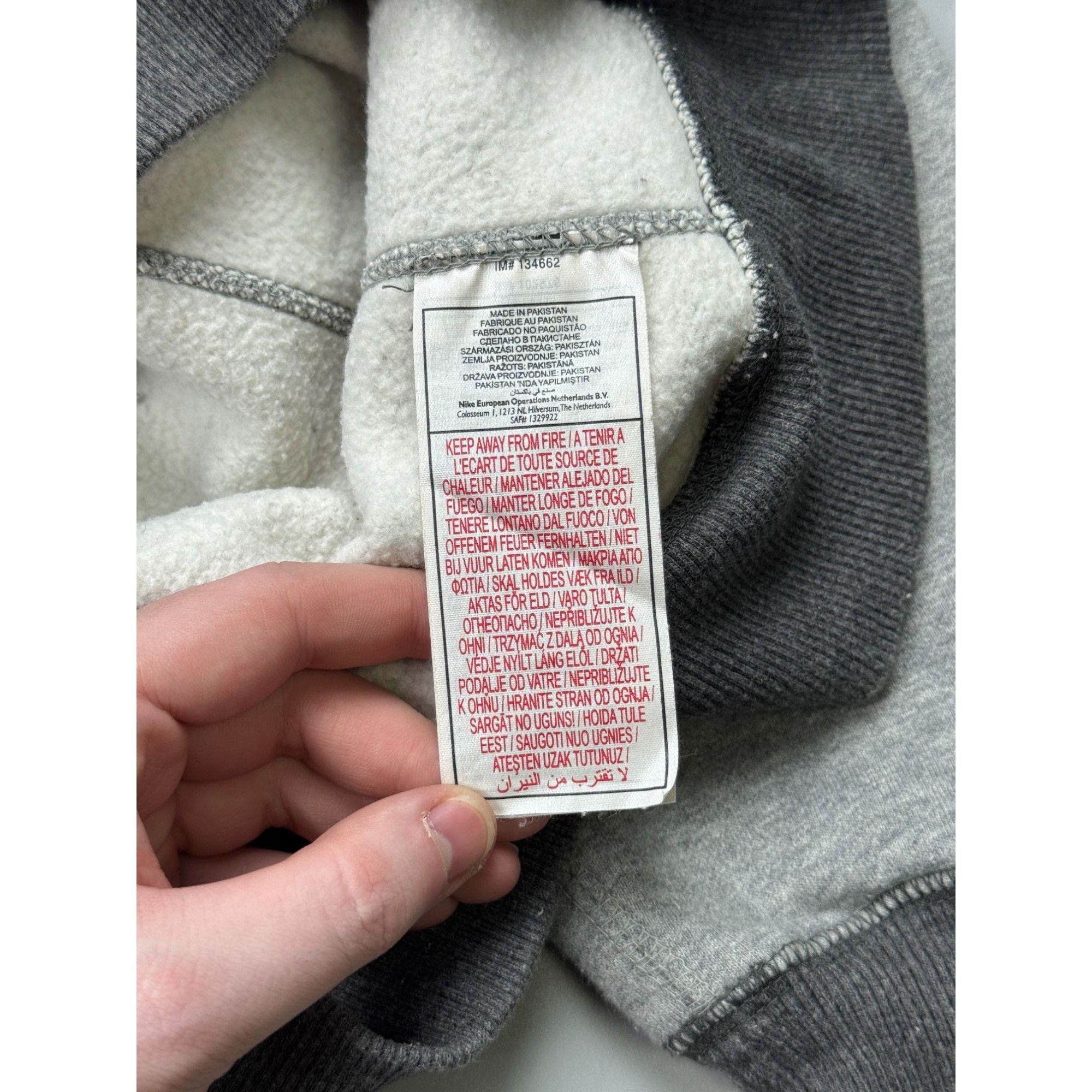 Nike Nike Y2K Gray Sweatshirt (Y1185) Size US S / EU 44-46 / 1 - 5 Thumbnail
