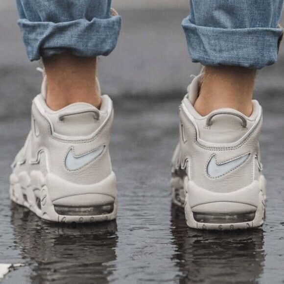 Nike Nike Air More Uptempo GS - 6.5/7US, Light Bone (2017) Size US 7 / IT 37 - 7 Thumbnail