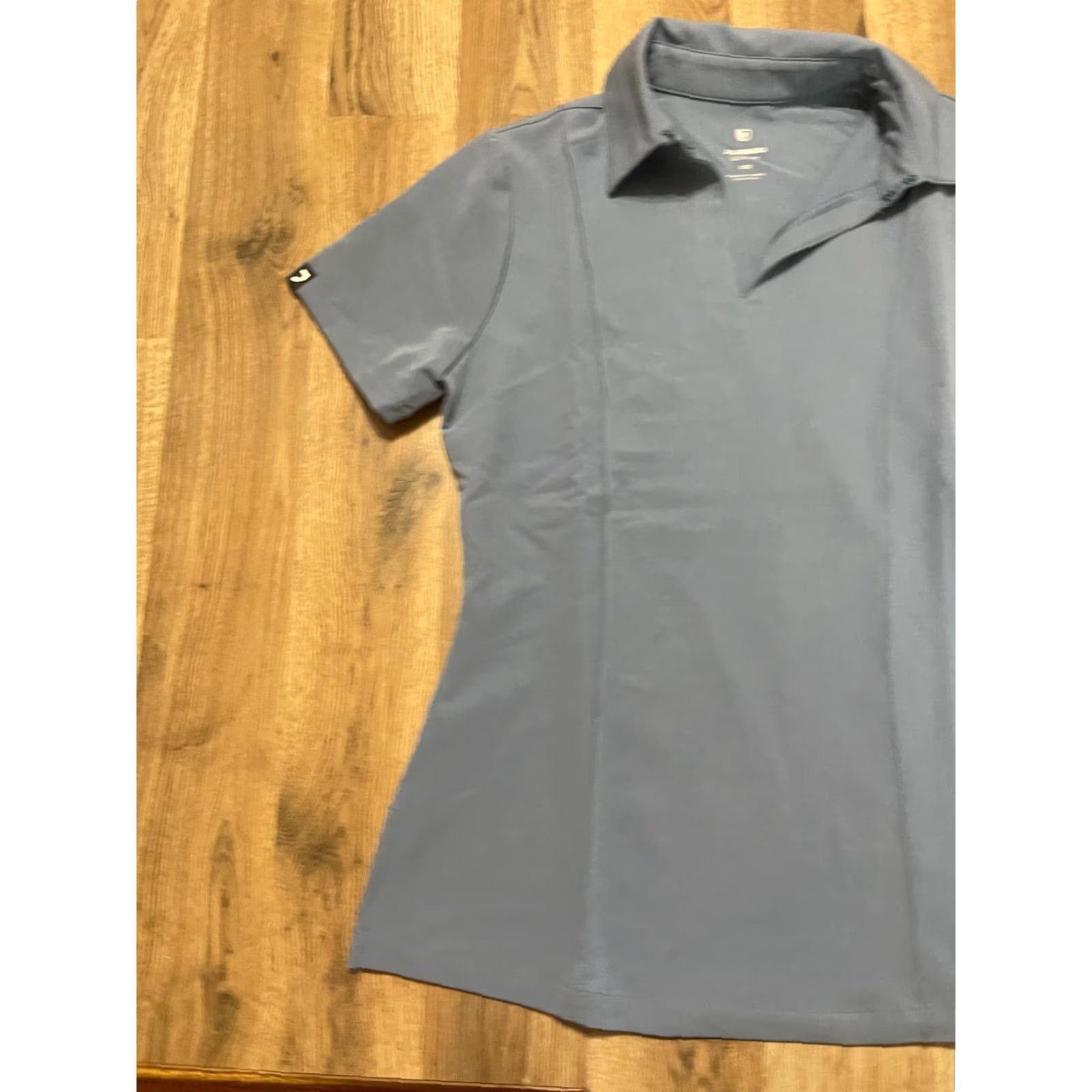 Vintage Jaanuu Shirt Womens XXS Blue Collared V-Neck NWT Polo casual Modern Basic 2XS Short Sleeve Pull-over Solid NWT Size XXS / US 00 / IT 34 - 3 Thumbnail