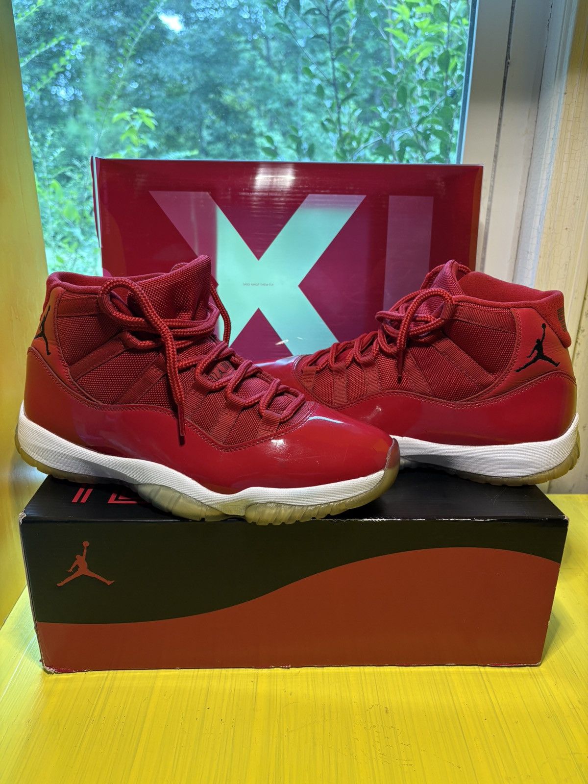Nike Nike Air Jordan 11 Retro Win Like ‘96 Men’s Size 10 with Box Size US 10 / EU 43 - 2 Thumbnail