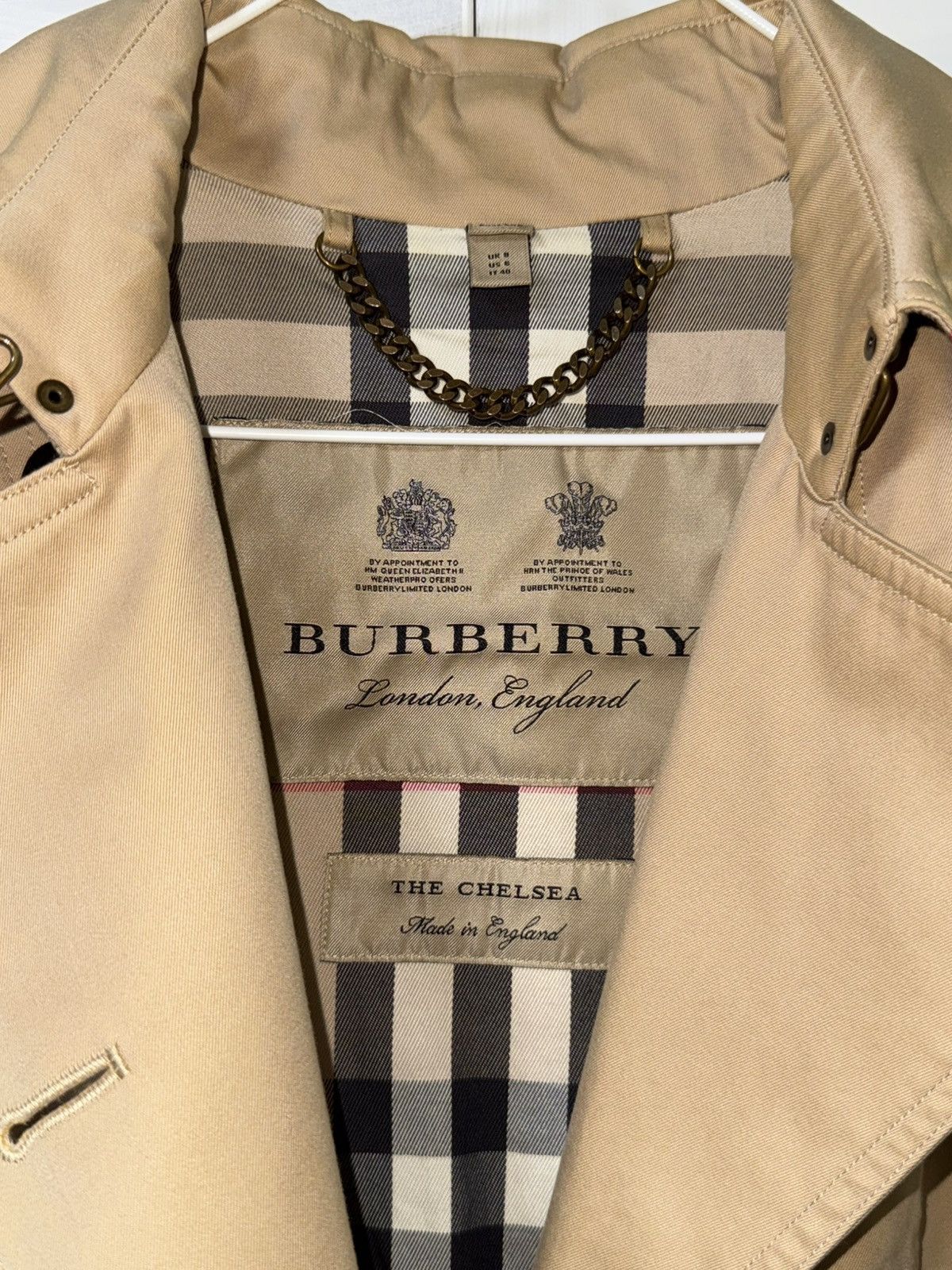 Burberry The Chelsea Heritage Trench Coat – Honey Beige