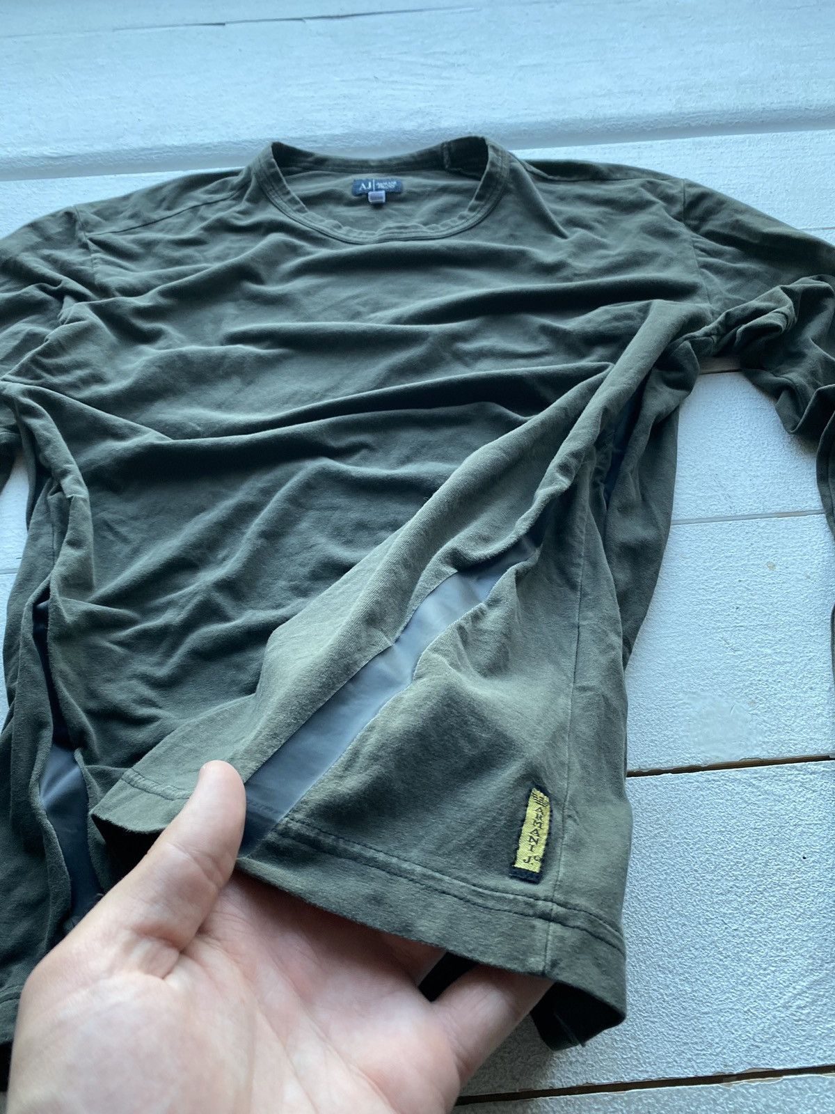 Designer × Giorgio Armani × Vintage VNTG Armani Jeans Green Womens Long Sleeve Tee Assymetrical Size L / US 10 / IT 46 - 2 Thumbnail