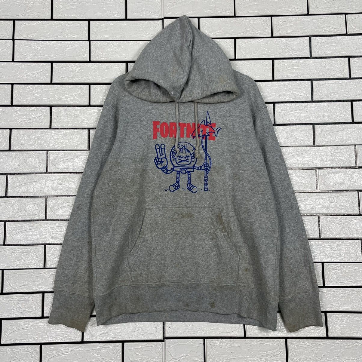 Uniqlo Uniqlo Fortnite Big Logo Hoodie Size US L / EU 52-54 / 3 - 1 Thumbnail