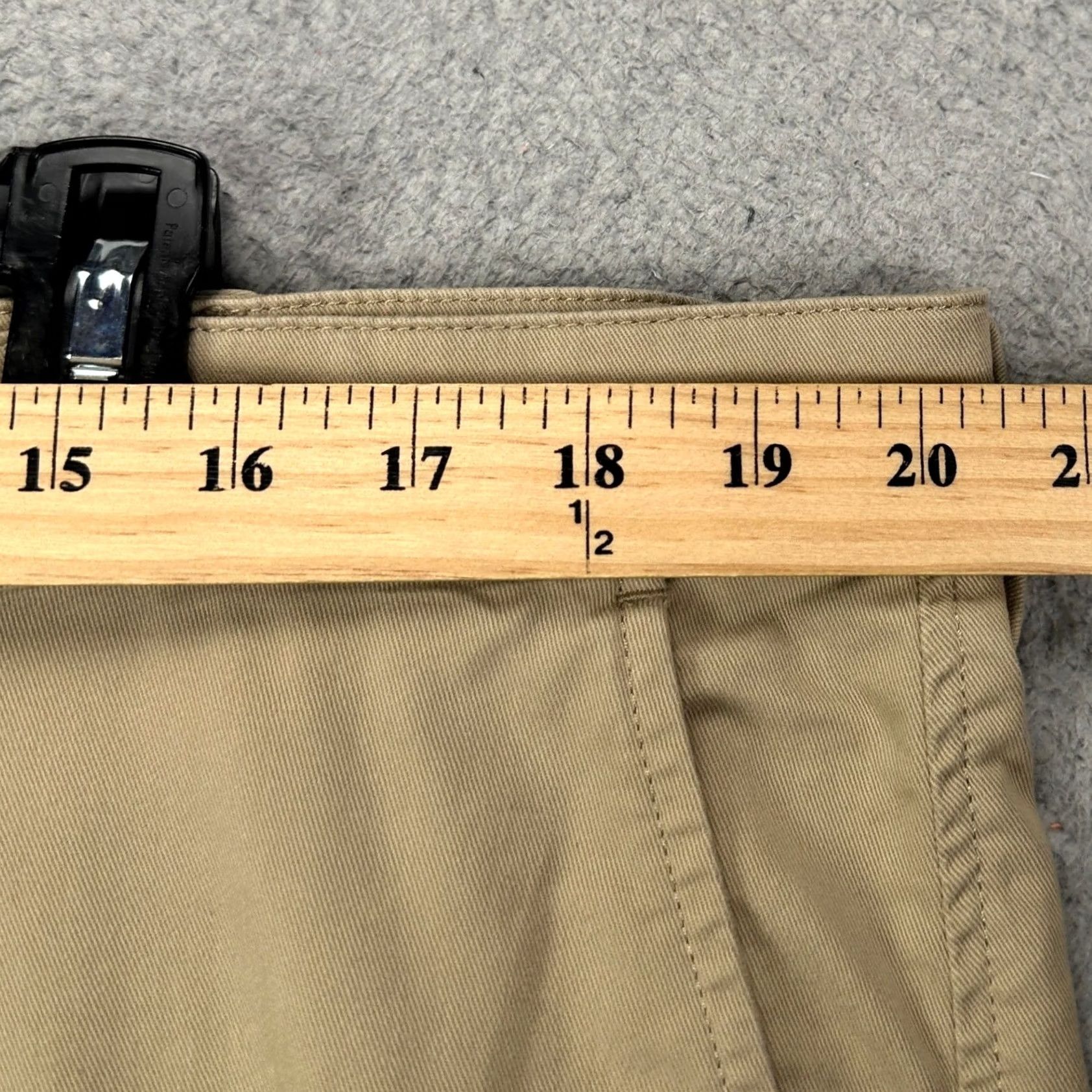Vintage L.L. Bean Pants Khaki Men 40X29 Tan Flat Front Stretch Straight Leg Standard Fit Casual Workwear Chinos Beige 40 Mens Size US 40 / EU 56 - 4 Thumbnail