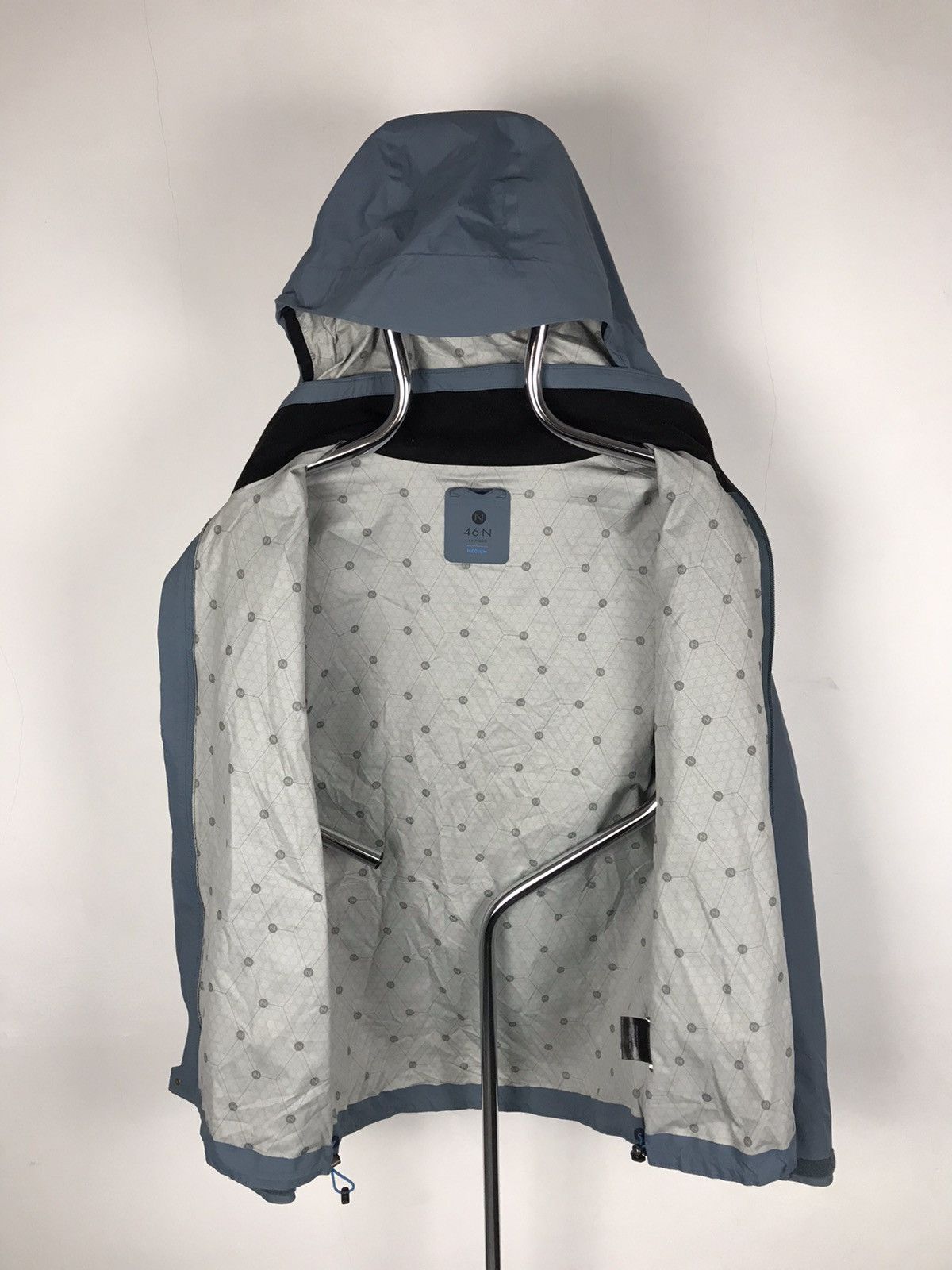 Designer Men’s M/50,46 NordWaterproof,Windbreaker Hooded Jacket,Coat Size US M / EU 48-50 / 2 - 2 Thumbnail