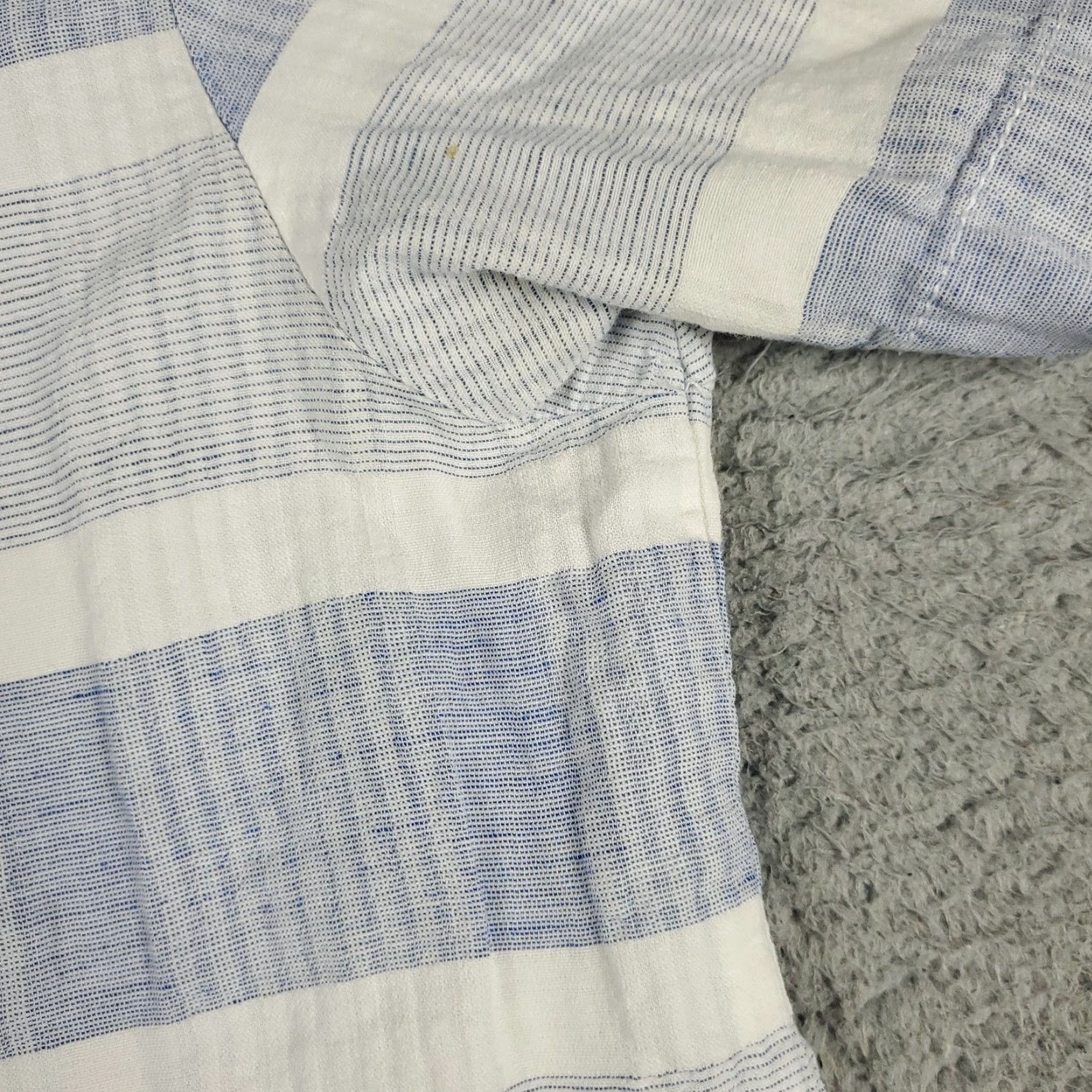 Tommy Bahama Tommy Bahama Shirt Mens Large Blue Striped Button-Up Short Sleeve Cotton Blend Casual/Workwear - Mens Size US L / EU 52-54 / 3 - 4 Thumbnail