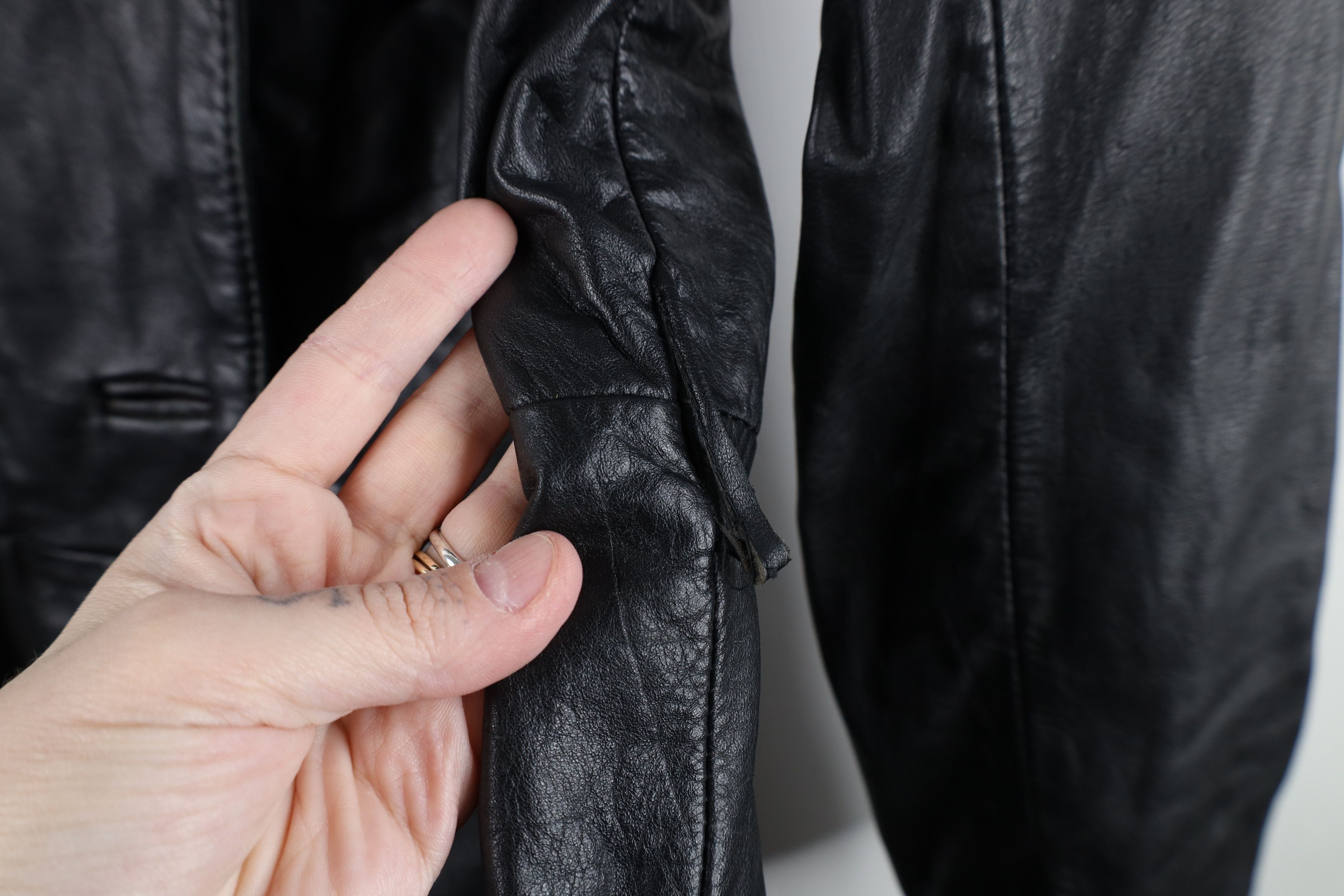 Vintage Vintage 70s Streetwear Button Collared Leather Jacket Black Size L / US 10 / IT 46 - 5 Thumbnail