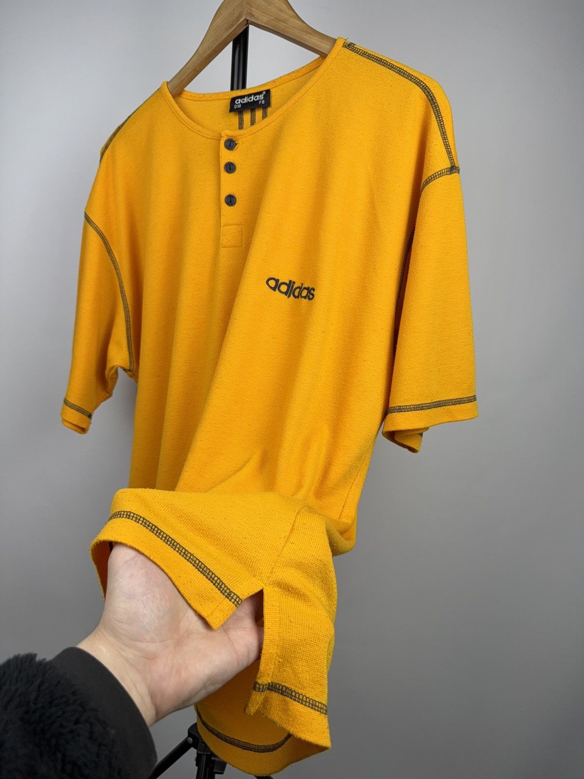 Adidas Vintage 90s Adidas Retro Tee Y2K Contrast Stitch Size US XL / EU 56 / 4 - 5 Thumbnail