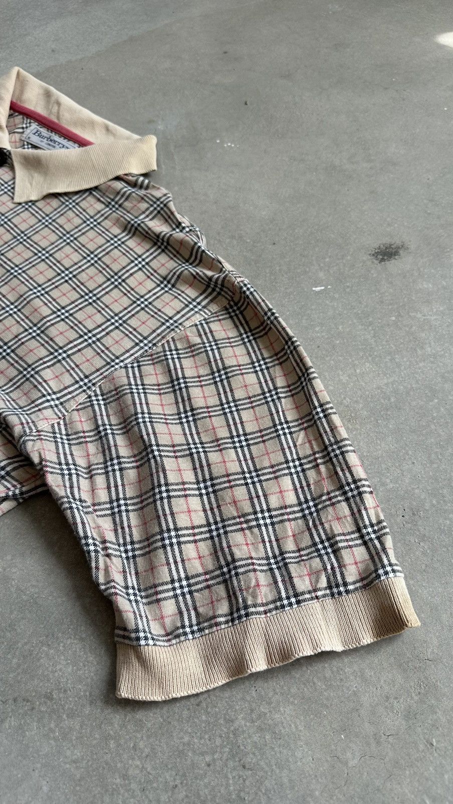 Burberry VINTAGE BURBERRY’S NOVA CHECK POLO TEE Size US L / EU 52-54 / 3 - 4 Thumbnail