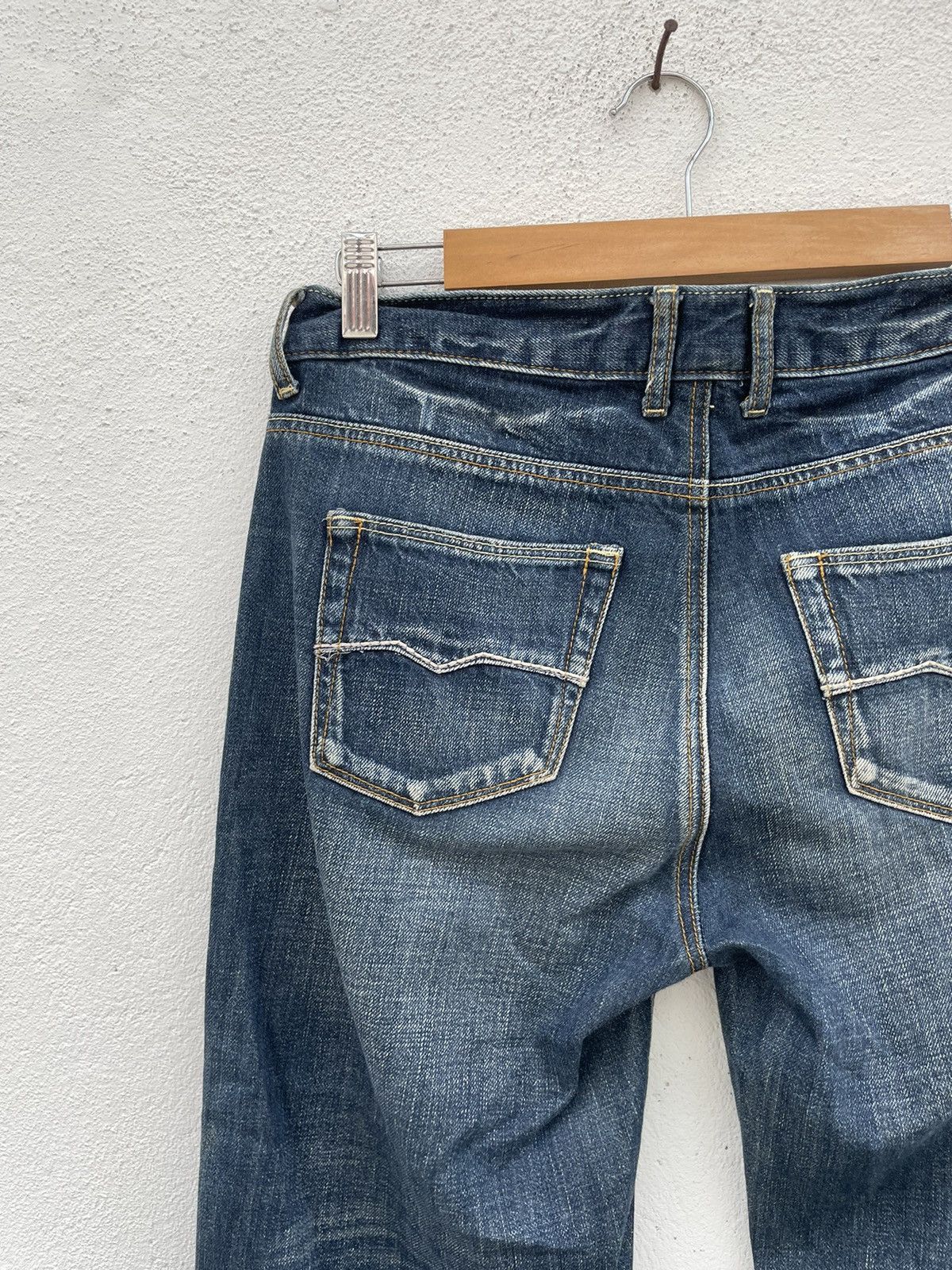 Camel Camel Road Flare Jeans Size US 30 / EU 46 - 12 Thumbnail