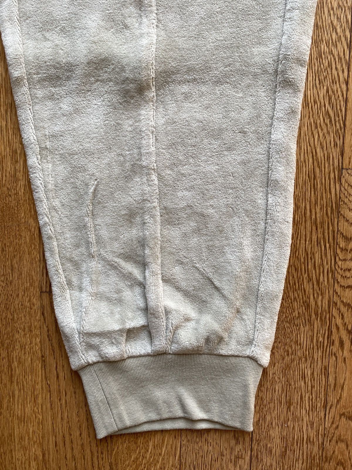 Essentials × Fear of God Fear of God Essentials Sweatpants Velour Sea foam Sz XL Size 34" / US 12 / IT 48 - 6 Thumbnail