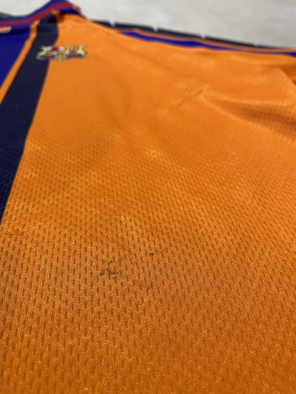 Kappa rare Fc Barcelona 97 away kit Size US L / EU 52-54 / 3 - 5 Thumbnail