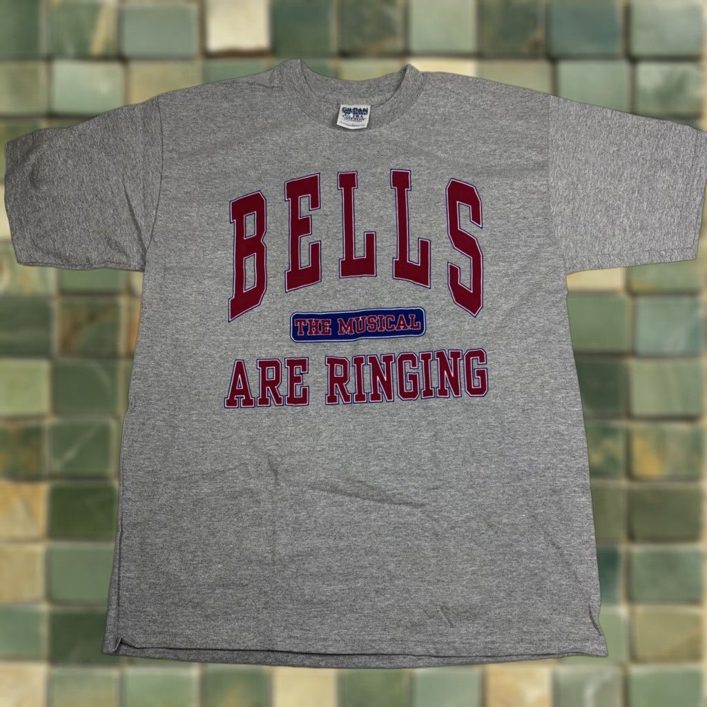Gildan Gildan T Shirt Men’s Large Gray Bells Are Ringing The Musical Promotional Mens L Gray Music Broadway Patterned Short Sleeve Size US L / EU 52-54 / 3 - 1 Thumbnail