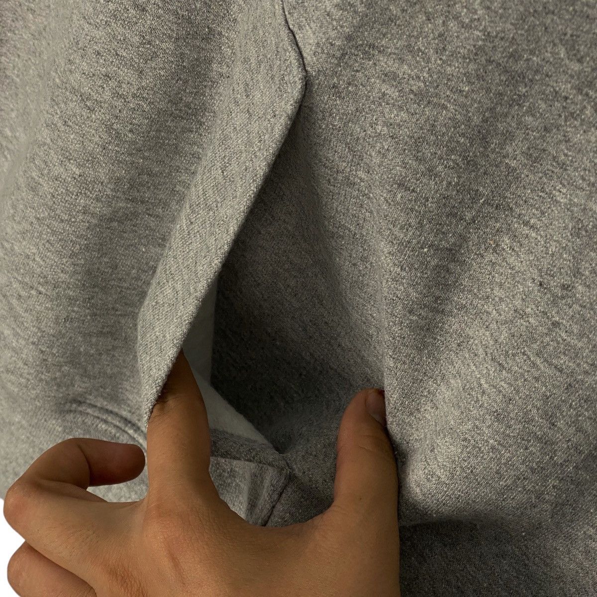 Gildan × Vintage Vintage Gildan Heavy Hoodie Printed Sweater Gray Size US M / EU 48-50 / 2 - 6 Thumbnail