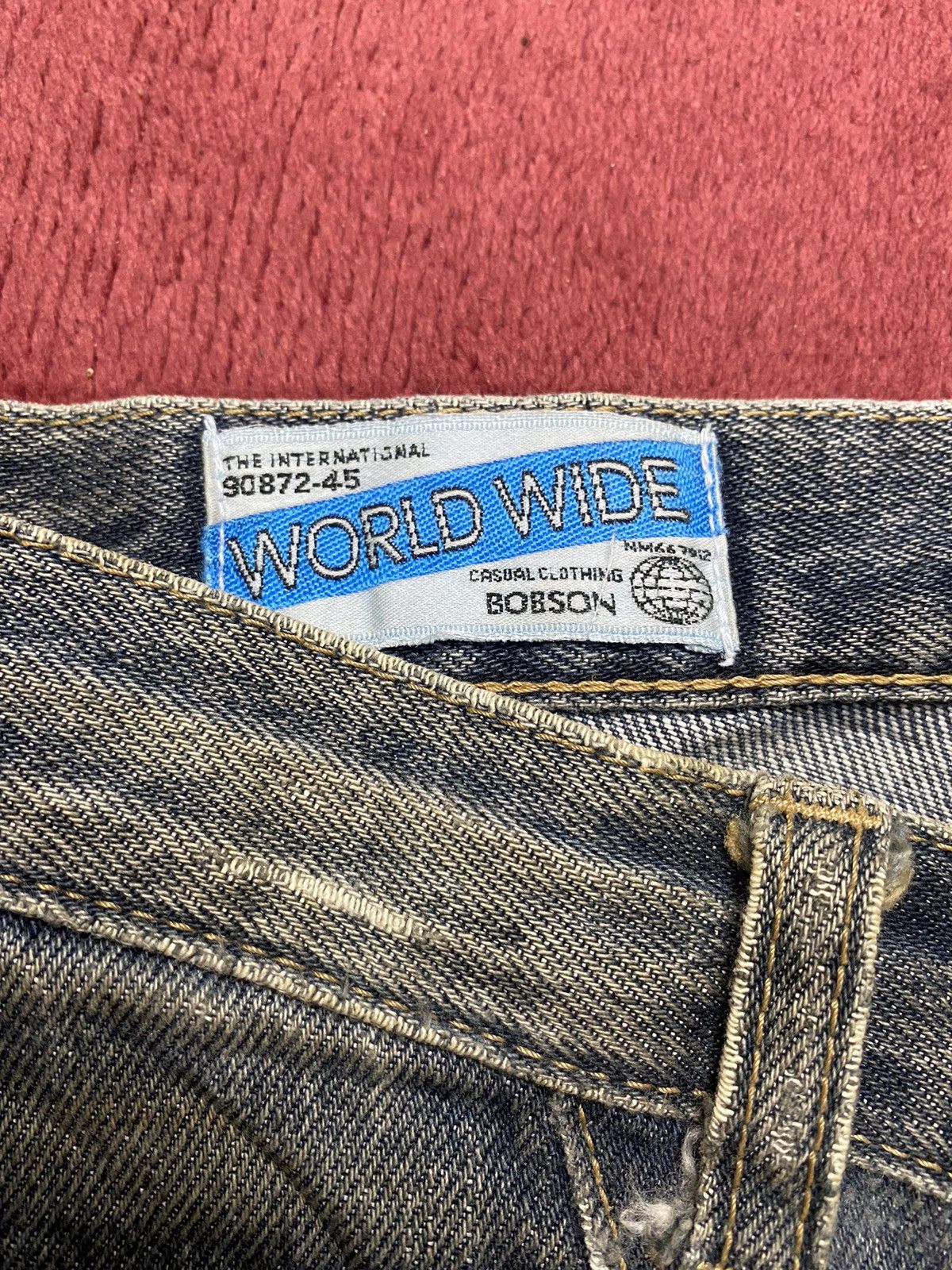 Vintage Vintage Bobson International Distressed Faded Jeans Size US 29 - 12 Thumbnail