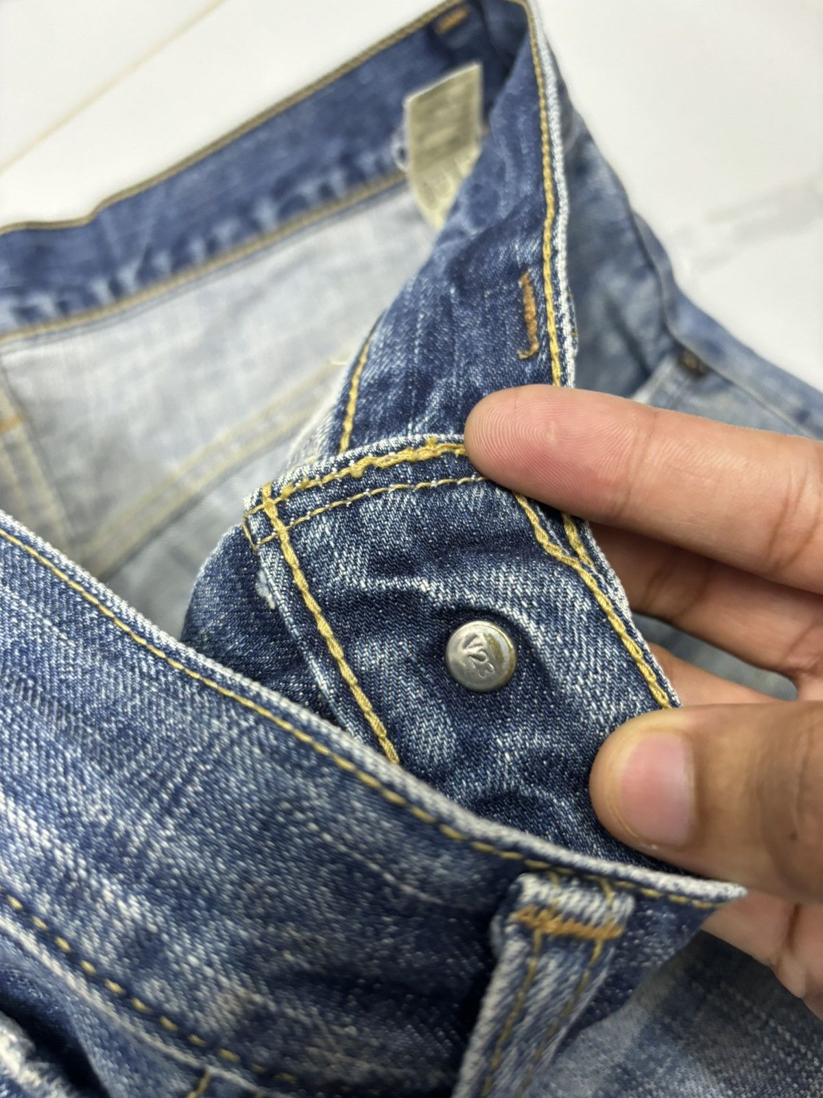 Levi's LEVIS 506 DISTRESSED DENIM JEANS Size US 30 / EU 46 - 9 Thumbnail