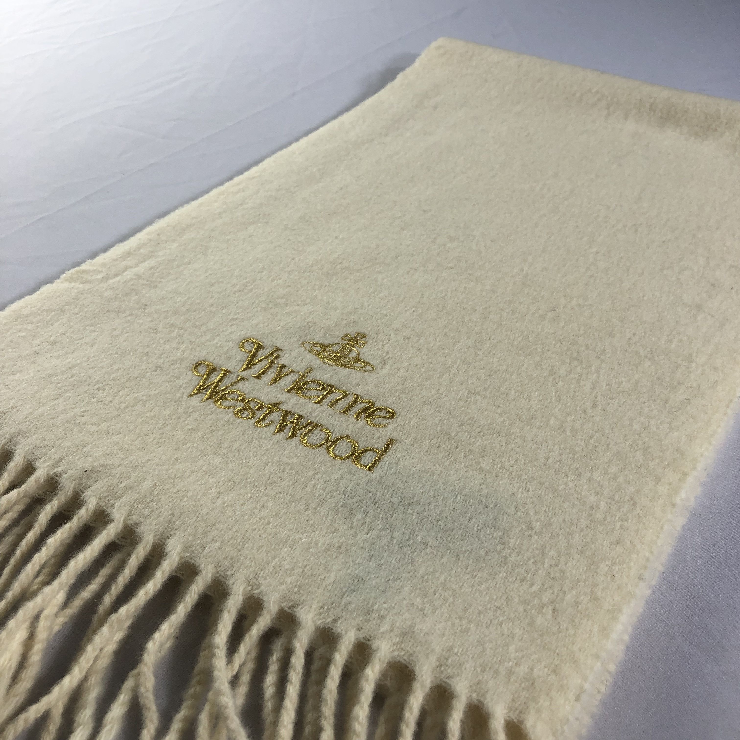 Vivienne Westwood Vivienne Westwood Plain Cream Wool Scarf Muffler V1468 Size ONE SIZE - 2 Thumbnail