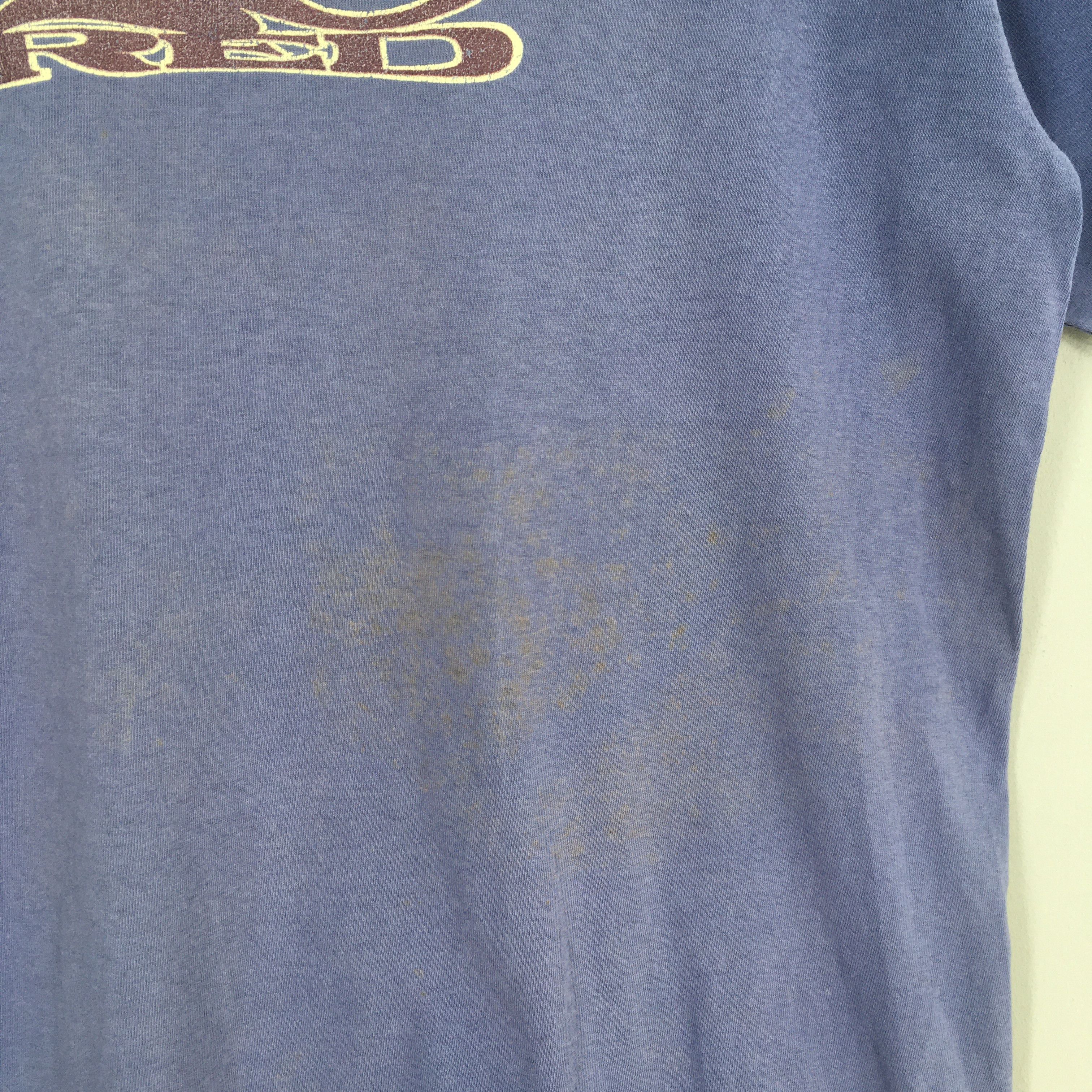 Other Vintage 26 Red Skater Distressed T shirt Large Size US L / EU 52-54 / 3 - 5 Thumbnail