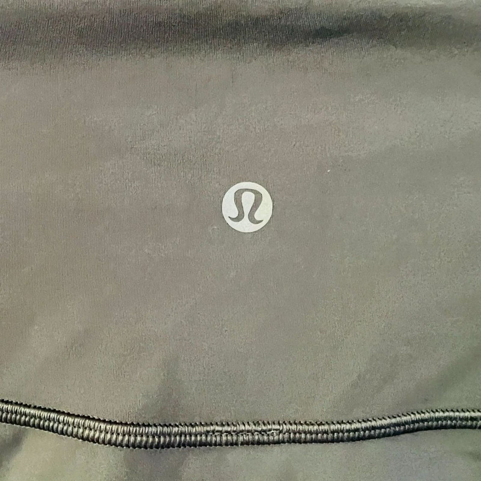 Lululemon Lululemon Women’s In Movement 7/8 Tight Everlux UTYB BlueTie Size 26" / US 2 / IT 38 - 4 Thumbnail