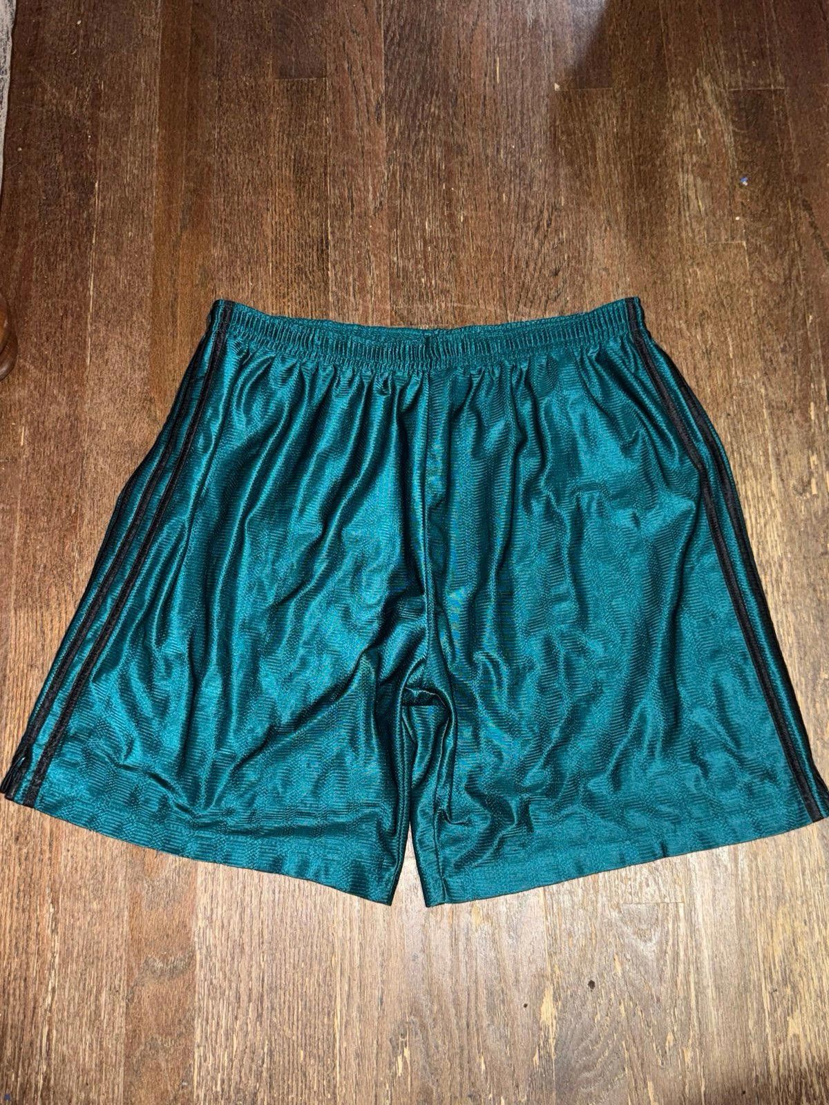Adidas Adidas Super Rare Dazzle Shiny Cyan Shorts Sz XL Mens Hoops Size US 36 / EU 52 - 2 Thumbnail