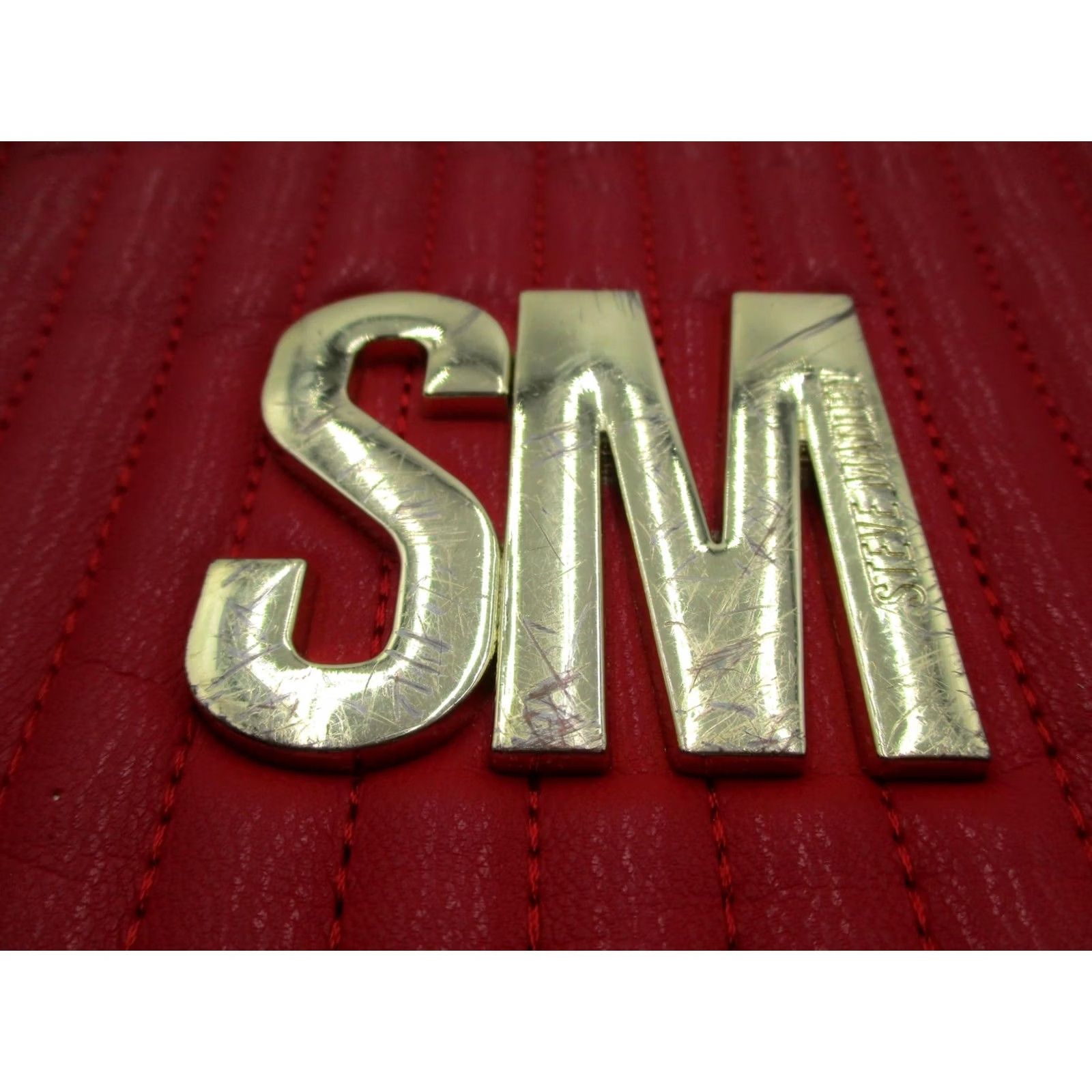 Steve Madden Steve Madden Crossbody Bag Small Red Quilted Faux Leather Gold SM Logo Womens Size ONE SIZE - 2 Thumbnail