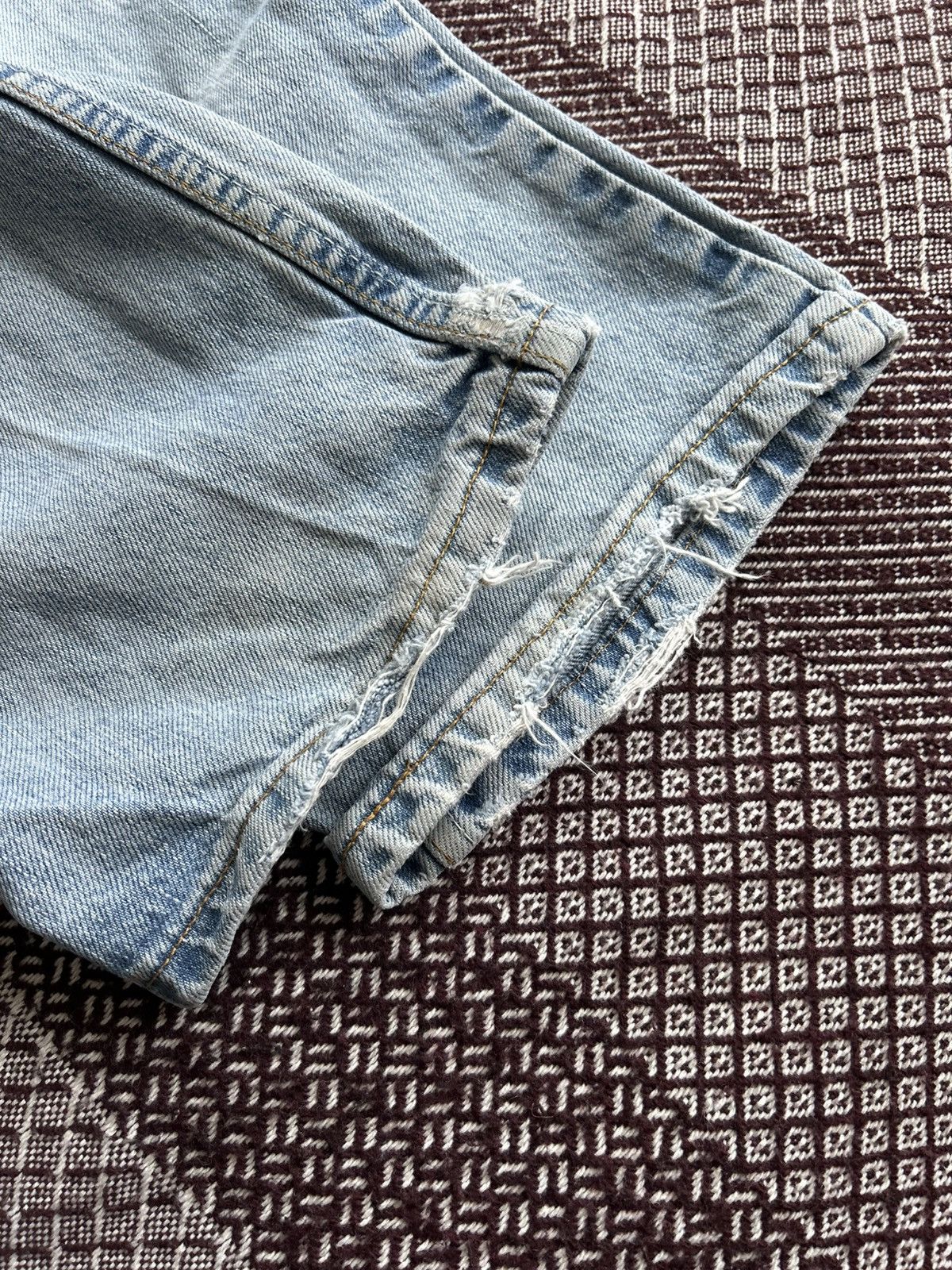 Levi's Vintage Levis 505 Jeans 90s Regular Fit Wash Denim Size W33 Size US 33 - 4 Thumbnail