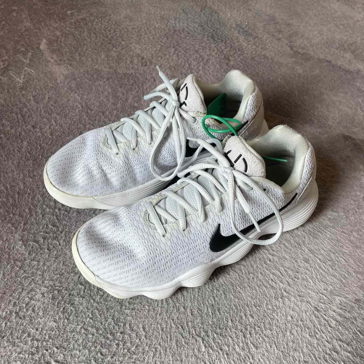 Nike Nike White Lowtop Sneakers 41 Men Size US 8.5 / EU 41-42 - 1 Thumbnail