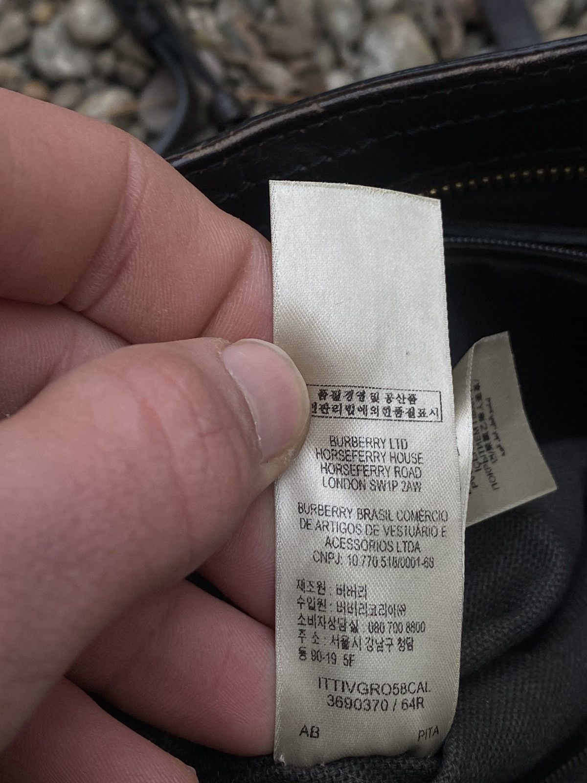 Burberry × Vintage Burberry Nova Check Crossbody Bag Size ONE SIZE - 10 Thumbnail