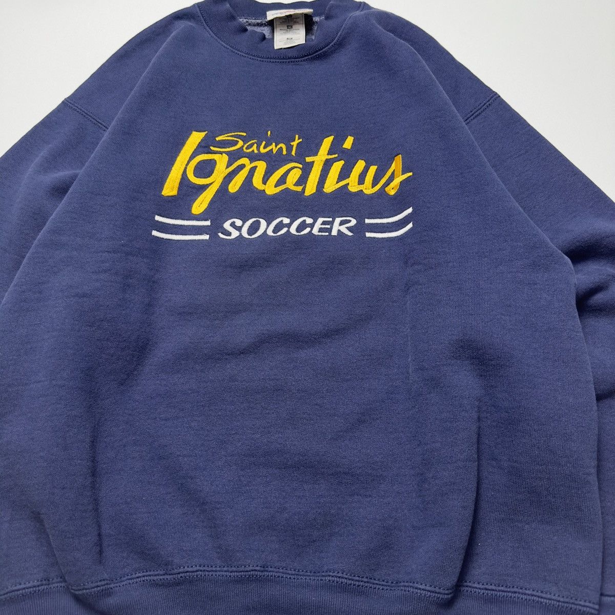 Vintage Vintage Saint Ignatius Soccer Teams Sweatshirt Size US L / EU 52-54 / 3 - 2 Thumbnail