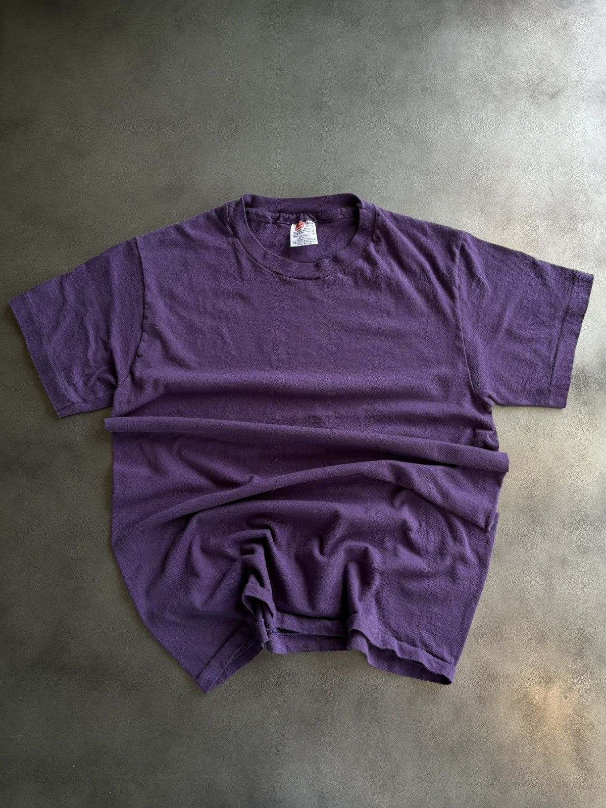 Hanes × Vintage 1970s Vintage Hanes Blank Tee Single Stitch Small USA Mens Size US S / EU 44-46 / 1 - 1 Thumbnail