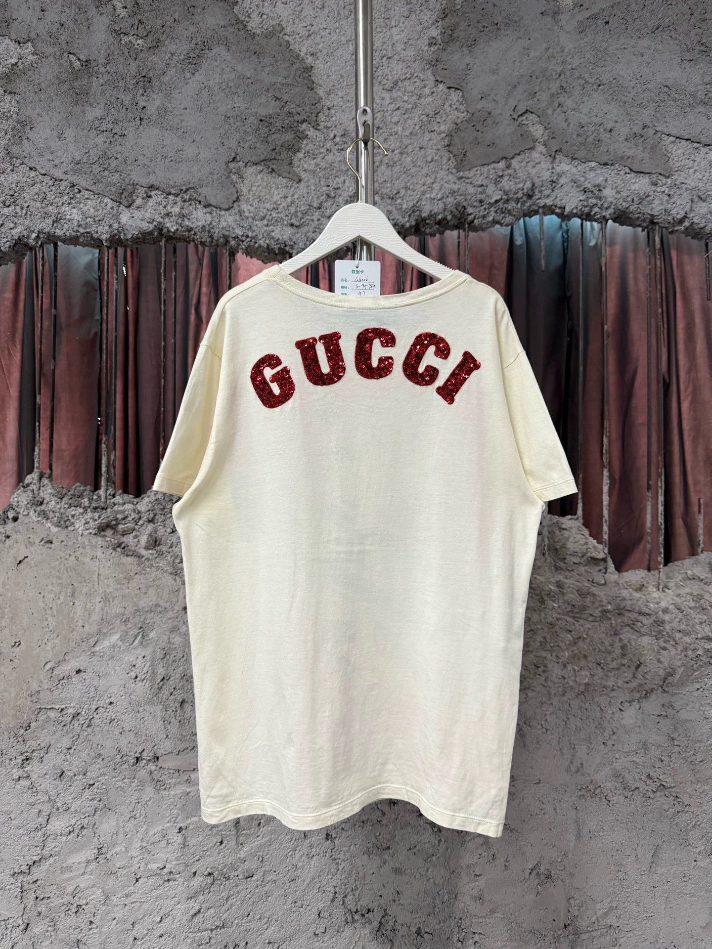Gucci Gucci Pig Short Sleeve Tee S Size S / US 4 / IT 40 - 2 Thumbnail