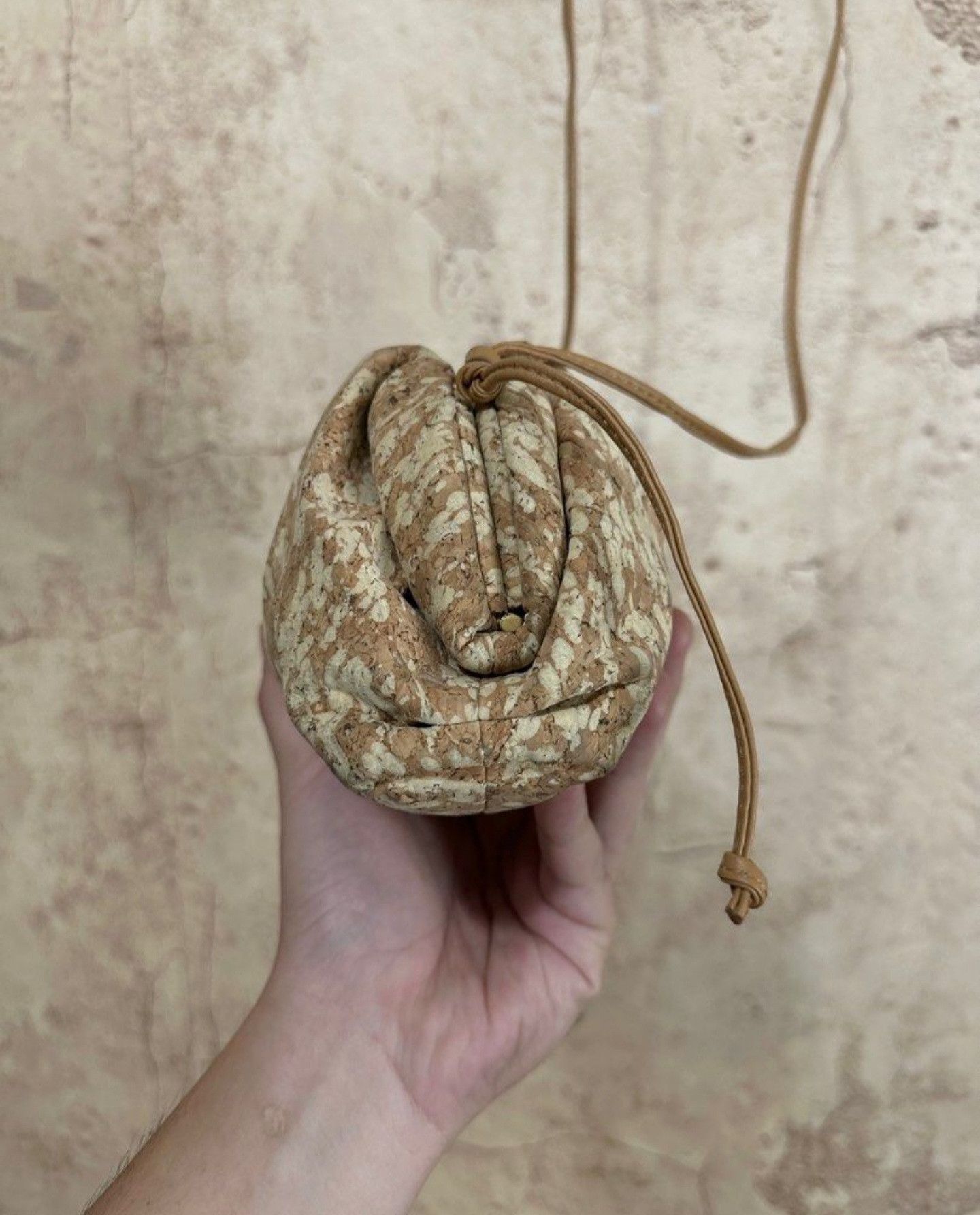 Bottega Veneta Bottega Veneta "The Pouch" Cork Cross Body Bag Size ONE SIZE - 3 Thumbnail