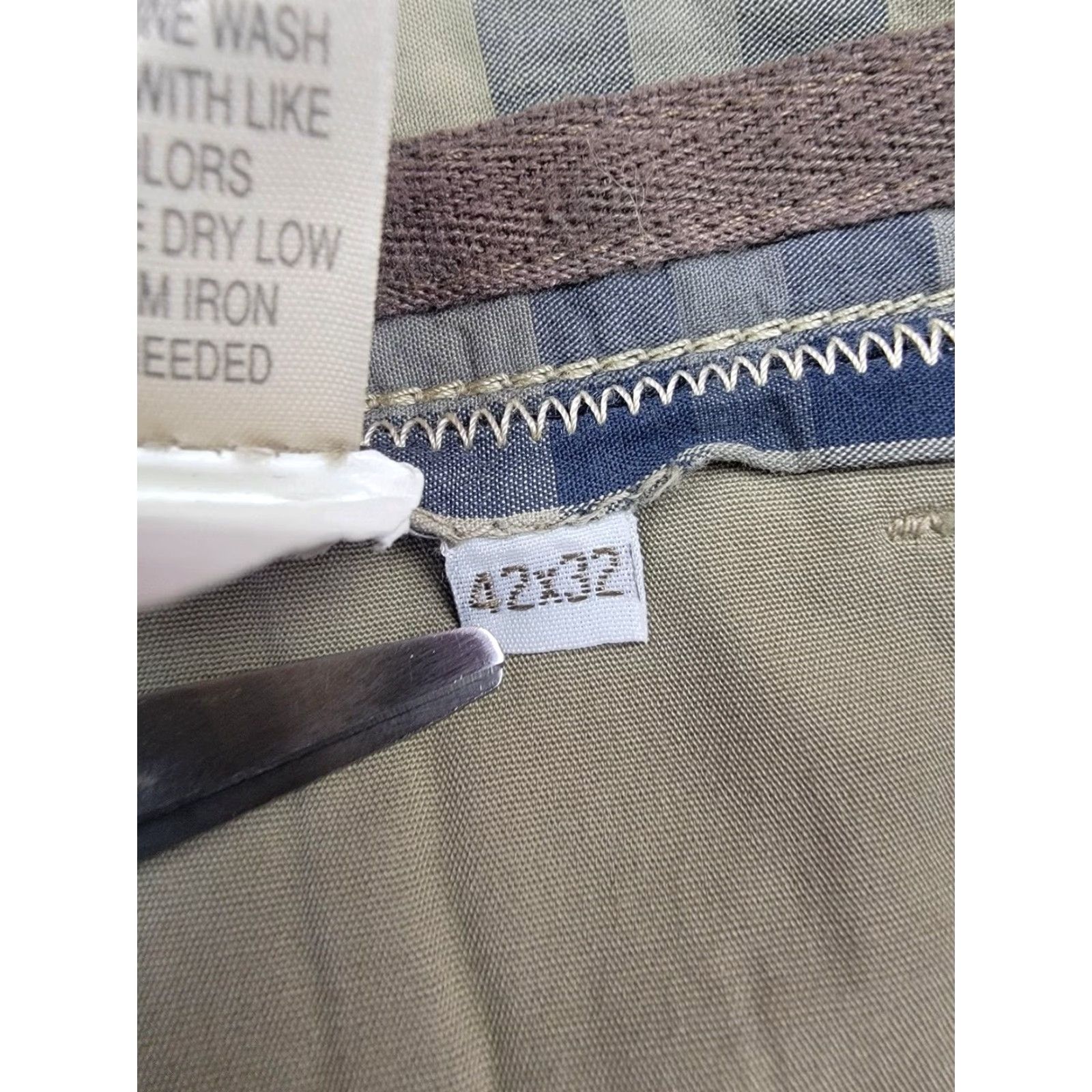 The Territory Ahead The Territory Ahead Pants Mens 42x32 Green Flat Front Casual NWT Size US 42 / EU 58 - 7 Thumbnail