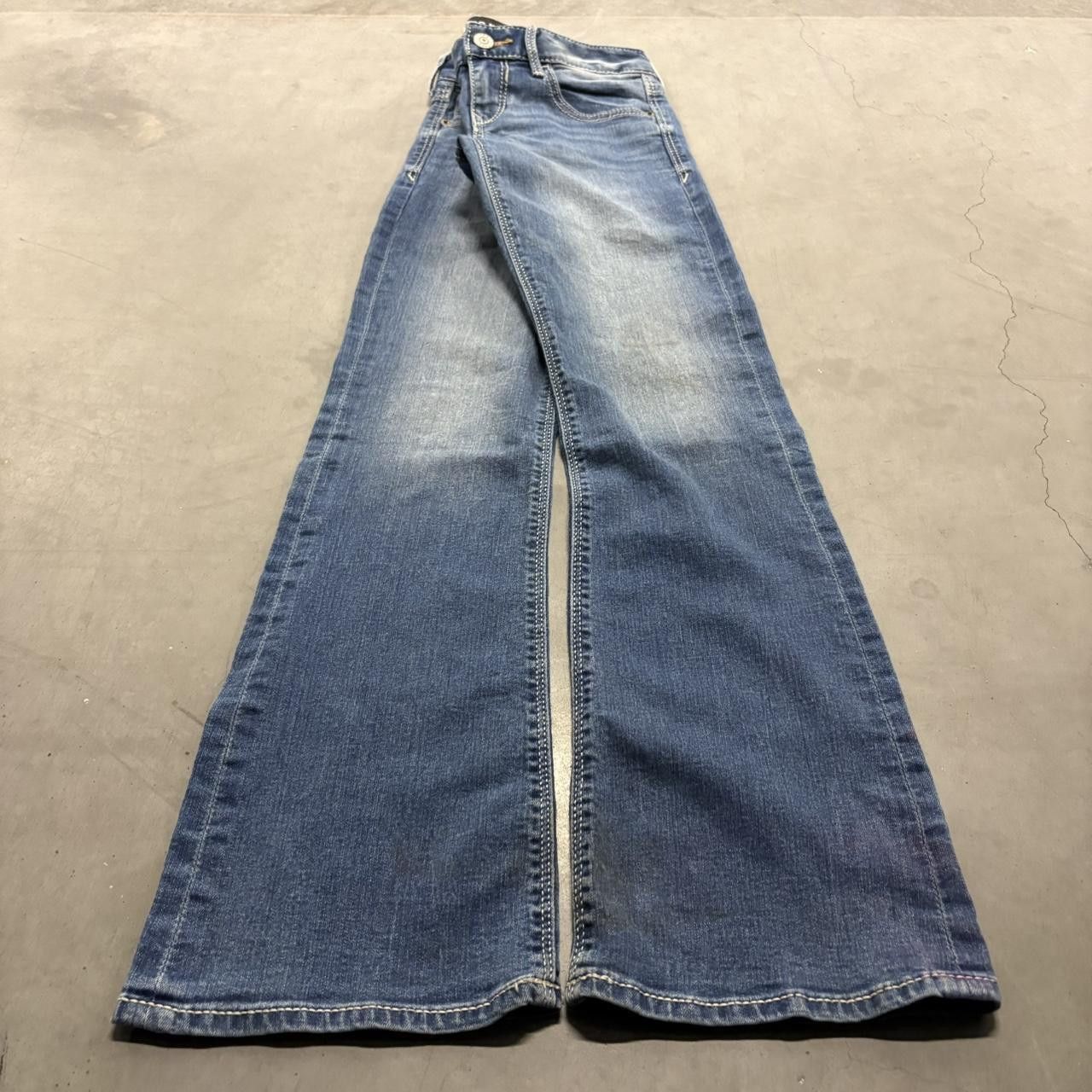 Vintage Crazy Vintage Y2K/2000s Flared Skater Streetwear Style Medium Wash Denim Jeans! Size US 27 - 1 Thumbnail