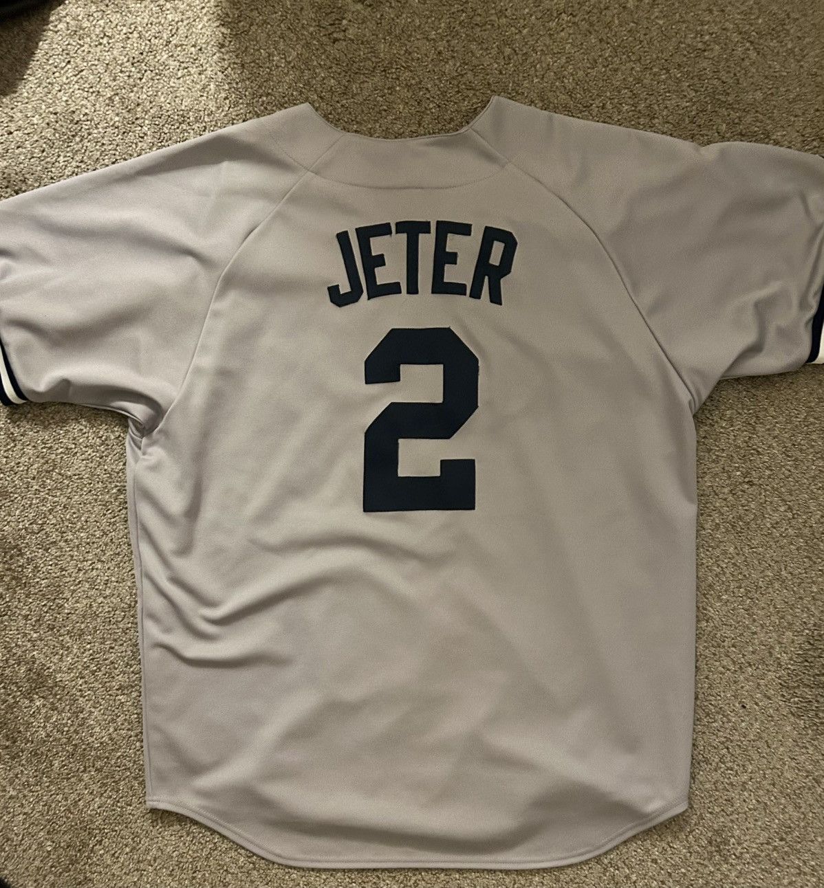 Vintage Derek Jeter Vintage New York Yankees Jersey Grey Size US XL / EU 56 / 4 - 2 Thumbnail