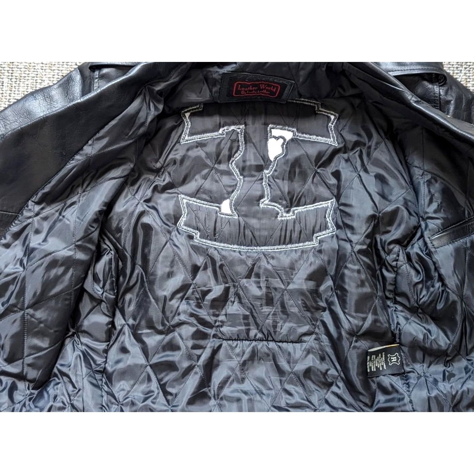Vintage VINTAGE Geico black leather motorcycle jacket Lucky Leather L Mens 42-44 1990s Y2K style Size US L / EU 52-54 / 3 - 6 Thumbnail