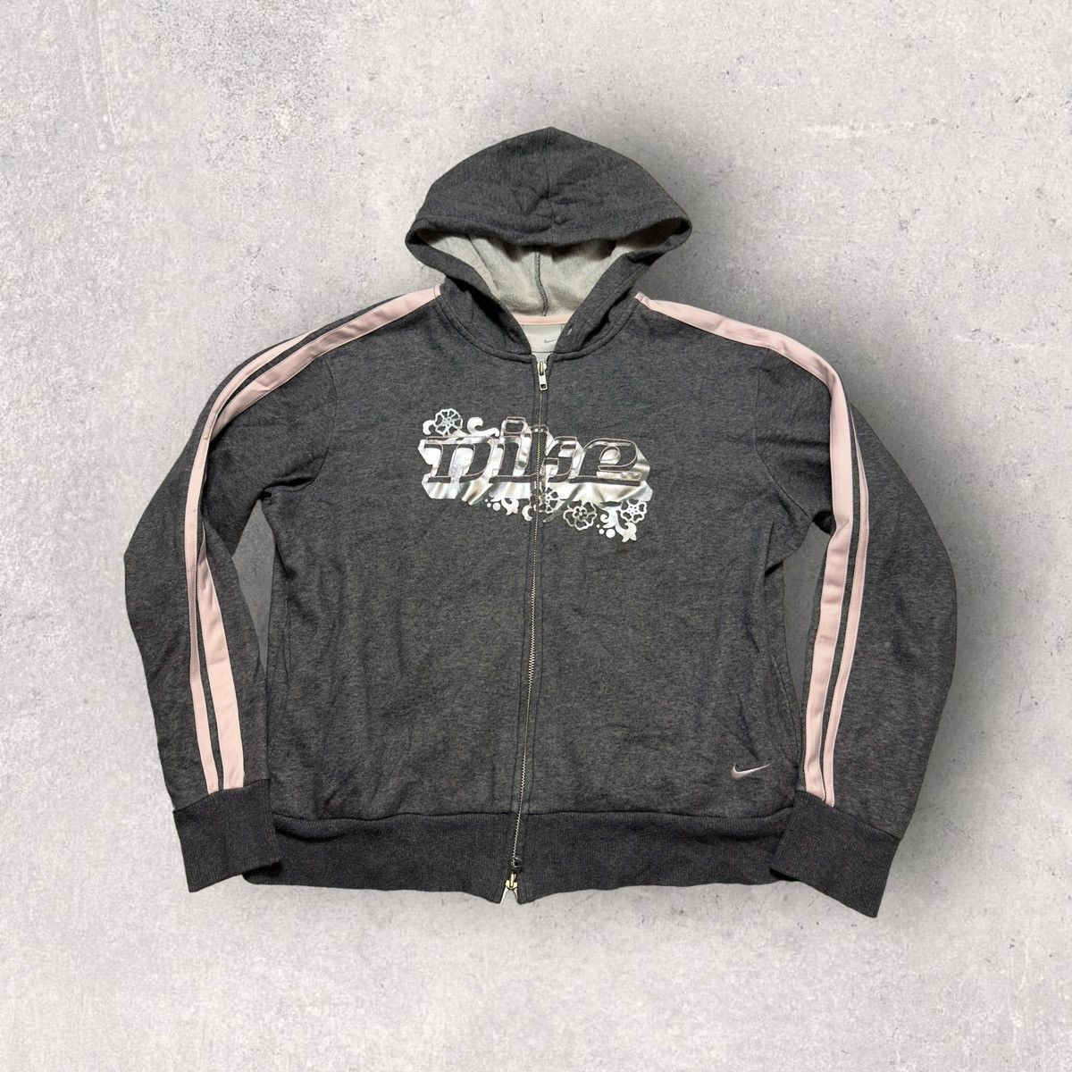Nike × Vintage Vintage Nike hoodie Size L / US 10 / IT 46 - 1 Thumbnail