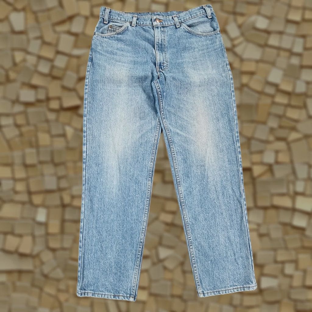 Levi's VINTAGE Levi's 540 Jeans Blue W36 L30 Relaxed Fit Leather Tab USA Made Jeans Mens 90s Size US 36 / EU 52 - 1 Thumbnail